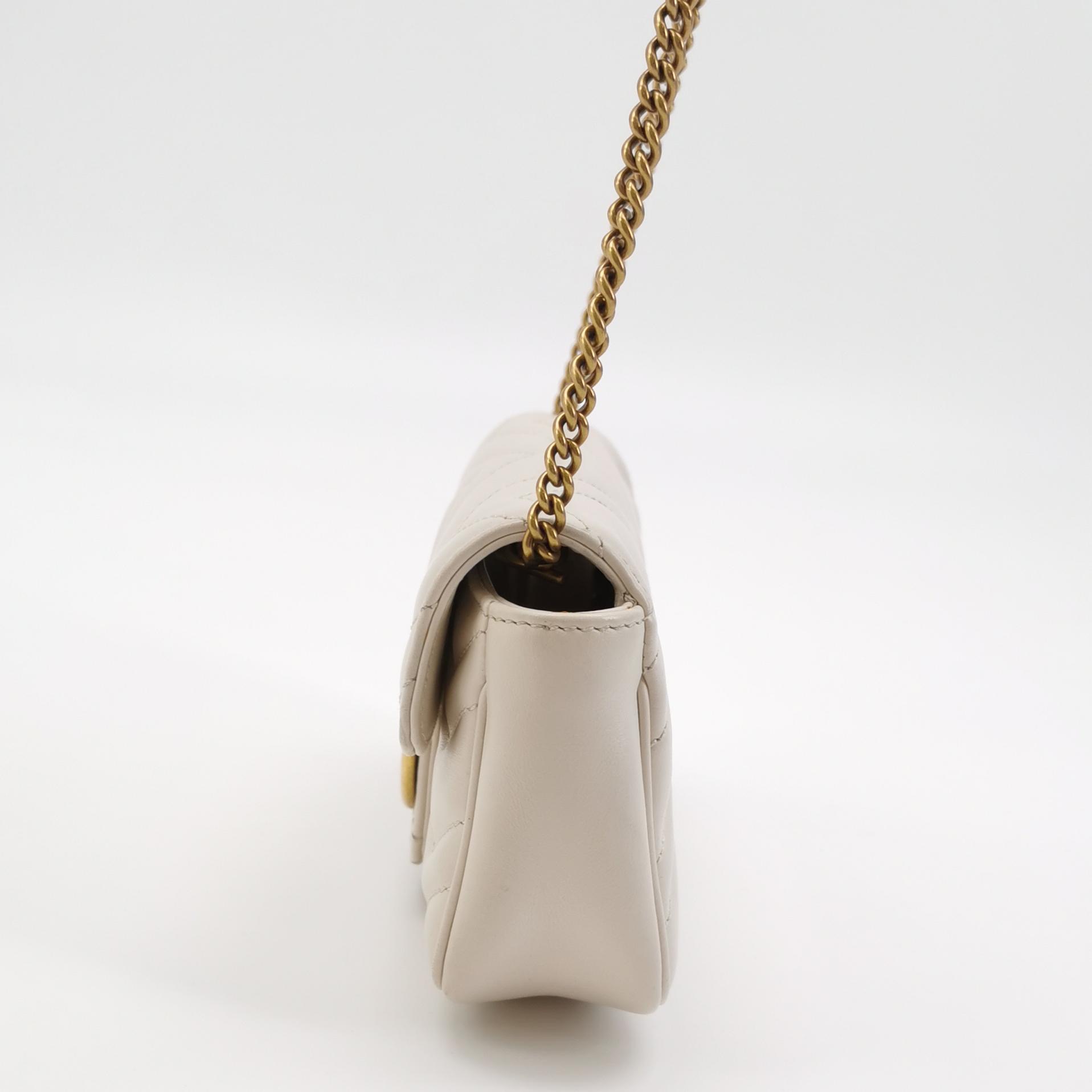 Gucci GG Marmont Flap Bag Matelasse Leather Super Mini — photo 4 of 14