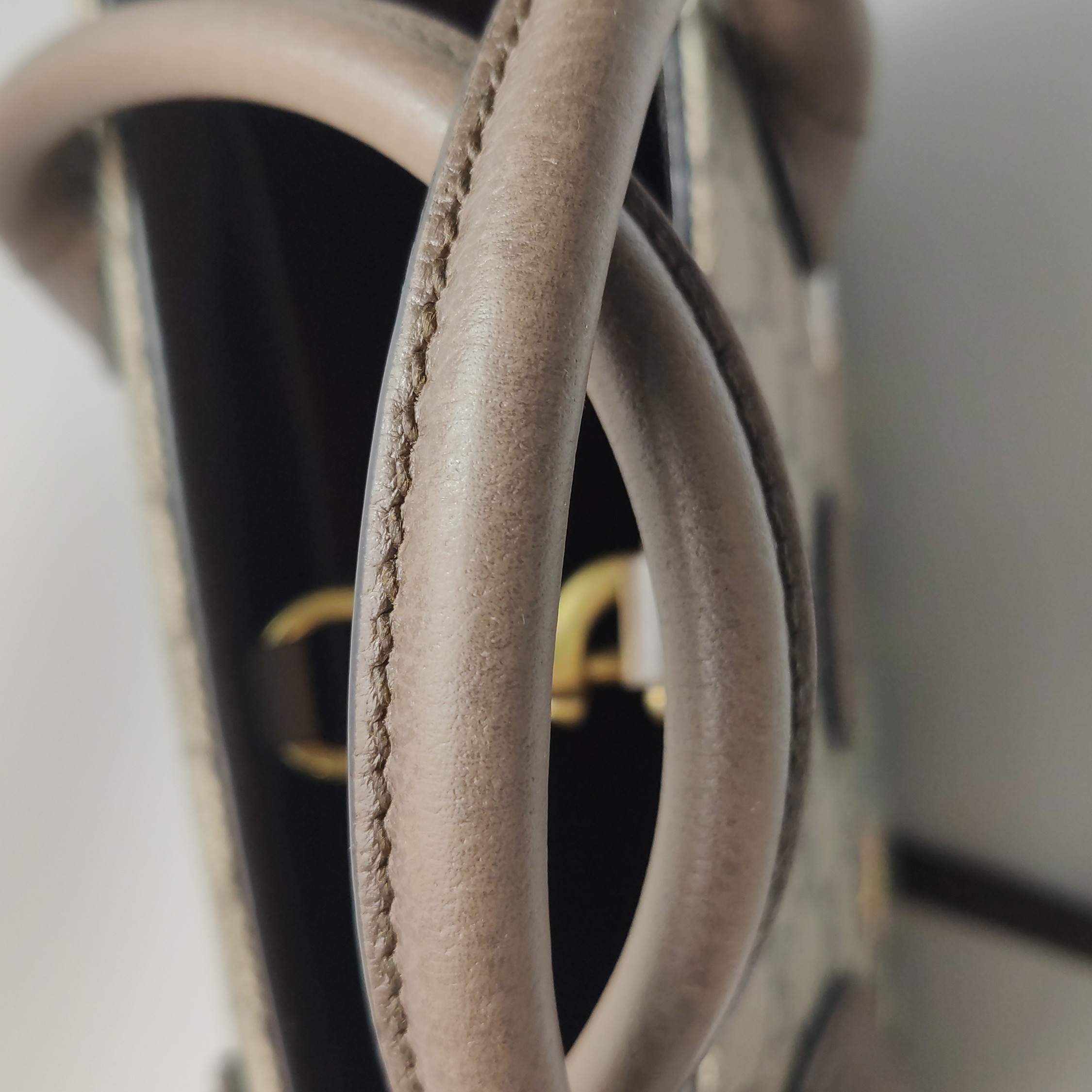 Gucci Disney Donald Duck Convertible Tote Printed GG Coated Canvas — photo 13 of 20