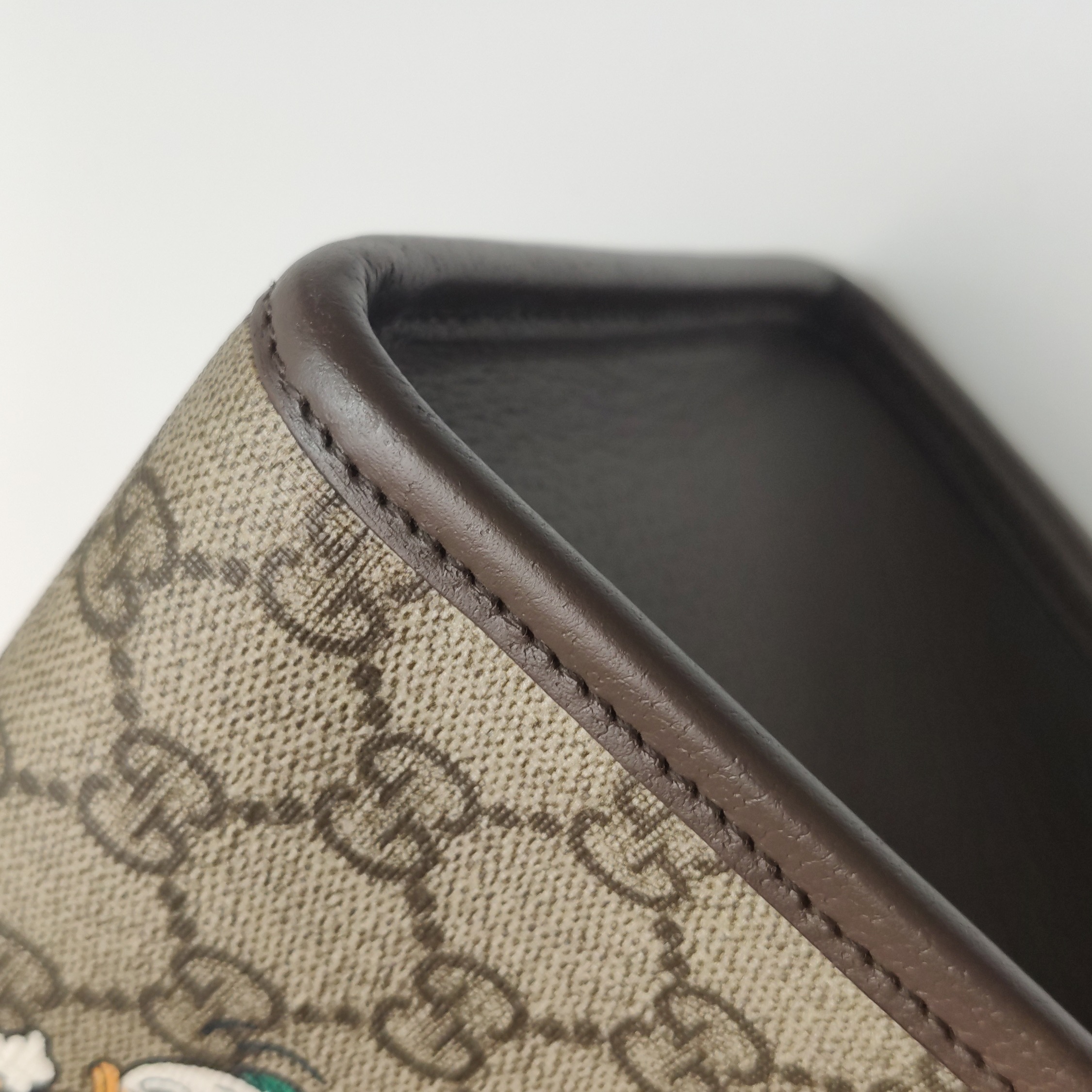 Gucci Disney Donald Duck Convertible Tote Printed GG Coated Canvas — photo 19 of 20