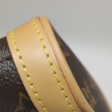 Louis Vuitton(LV) Fold Me Pouch Monogram Canvas — thumbnail 10