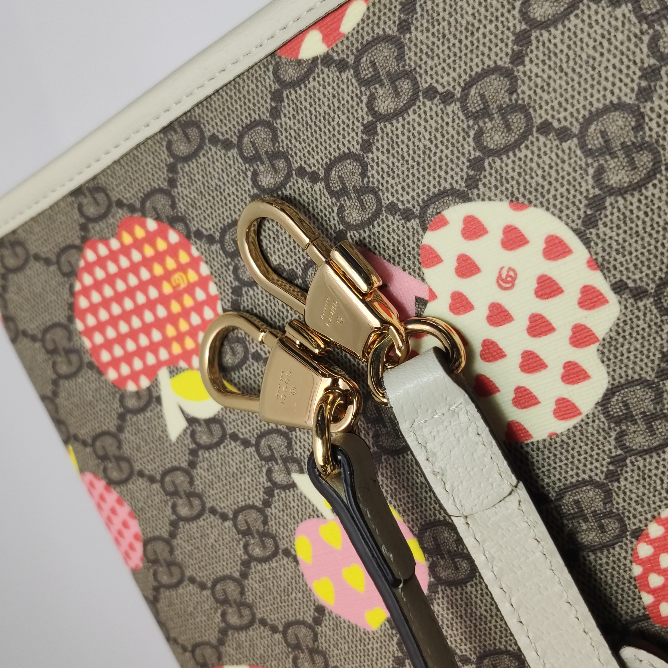 Gucci Convertible Open Tote Apple GG Coated Canvas Small — photo 15 of 21