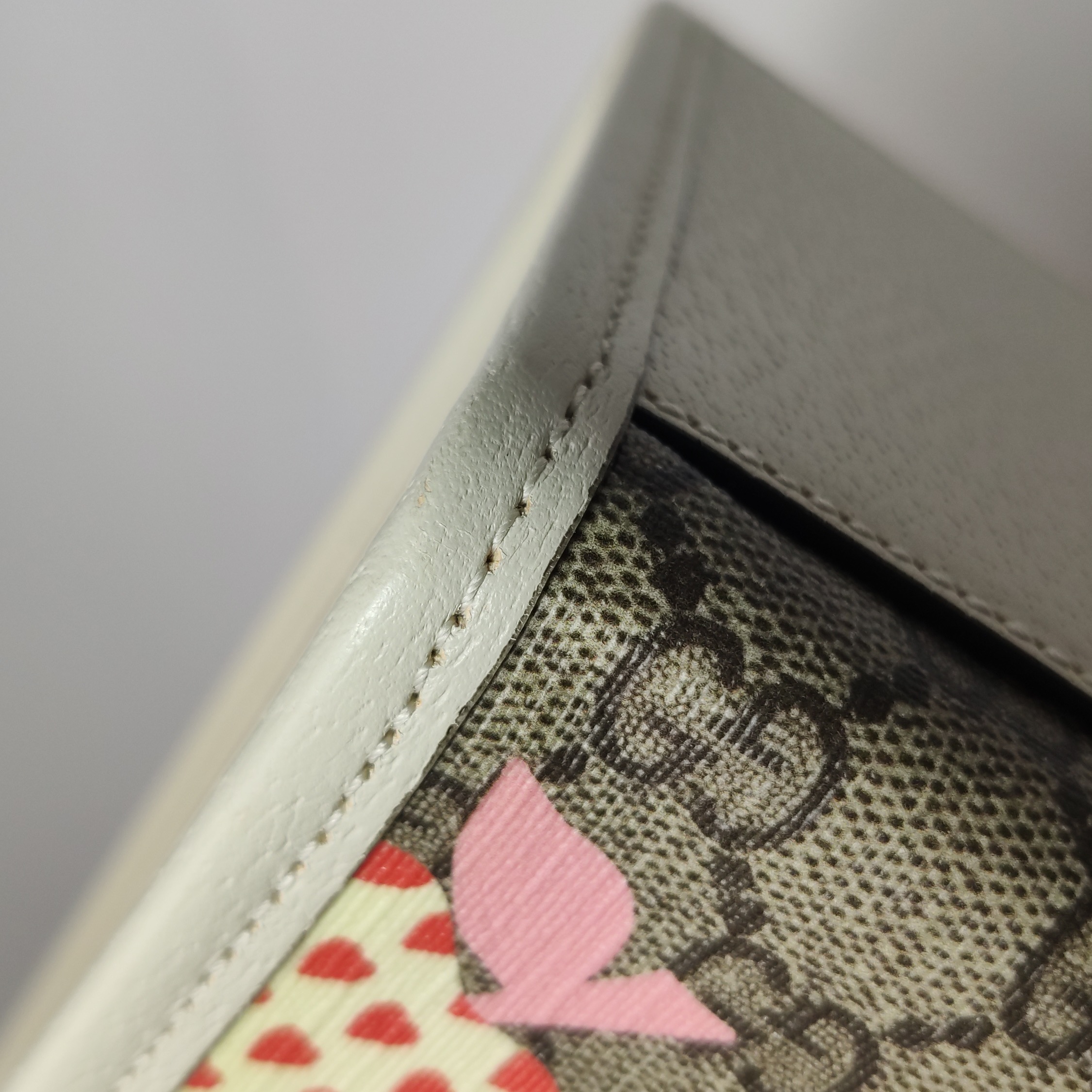 Gucci Convertible Open Tote Apple GG Coated Canvas Small — photo 13 of 21