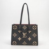 Louis Vuitton(LV) OnTheGo Tote Bicolor Monogram Empreinte Giant MM — thumbnail 5