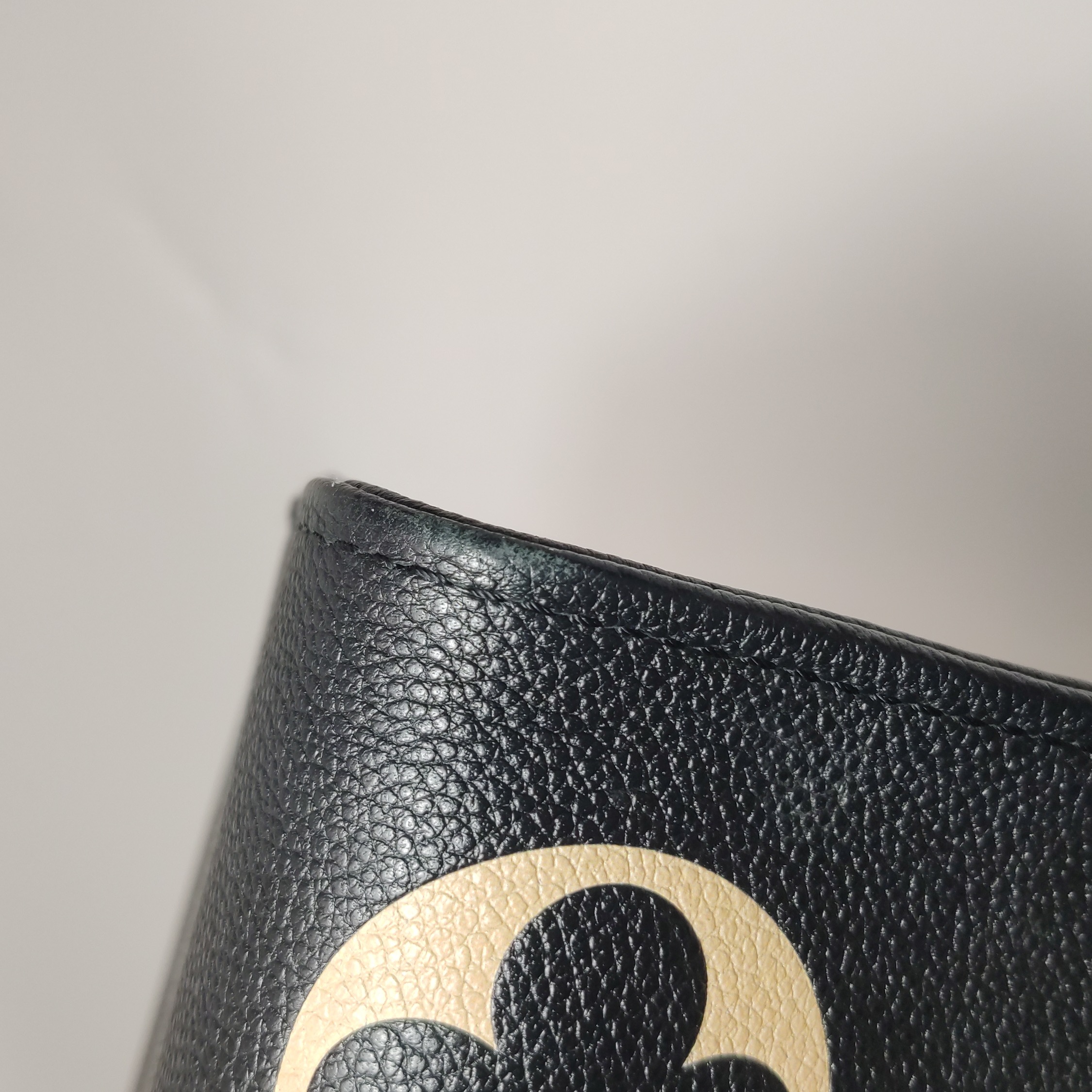 Louis Vuitton(LV) OnTheGo Tote Bicolor Monogram Empreinte Giant MM — photo 12 of 13