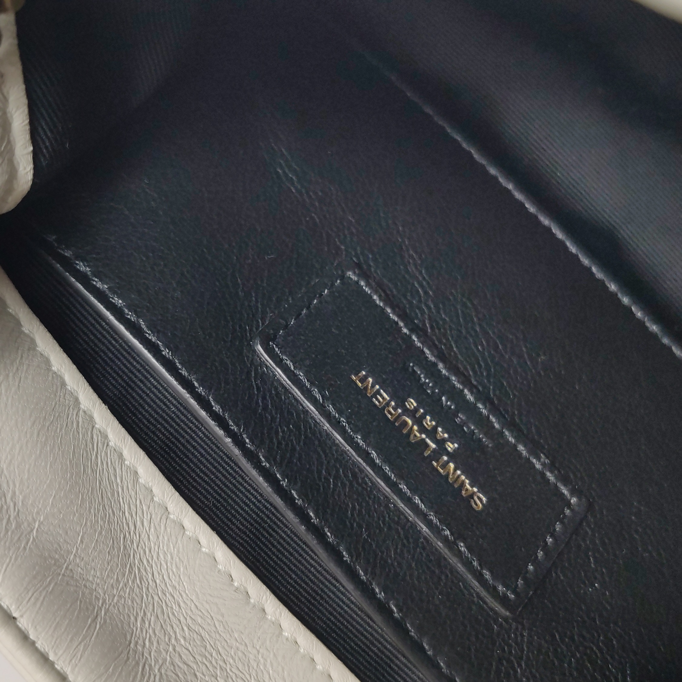 Saint Laurent()YSL Nolita Satchel Quilted Leather Mini