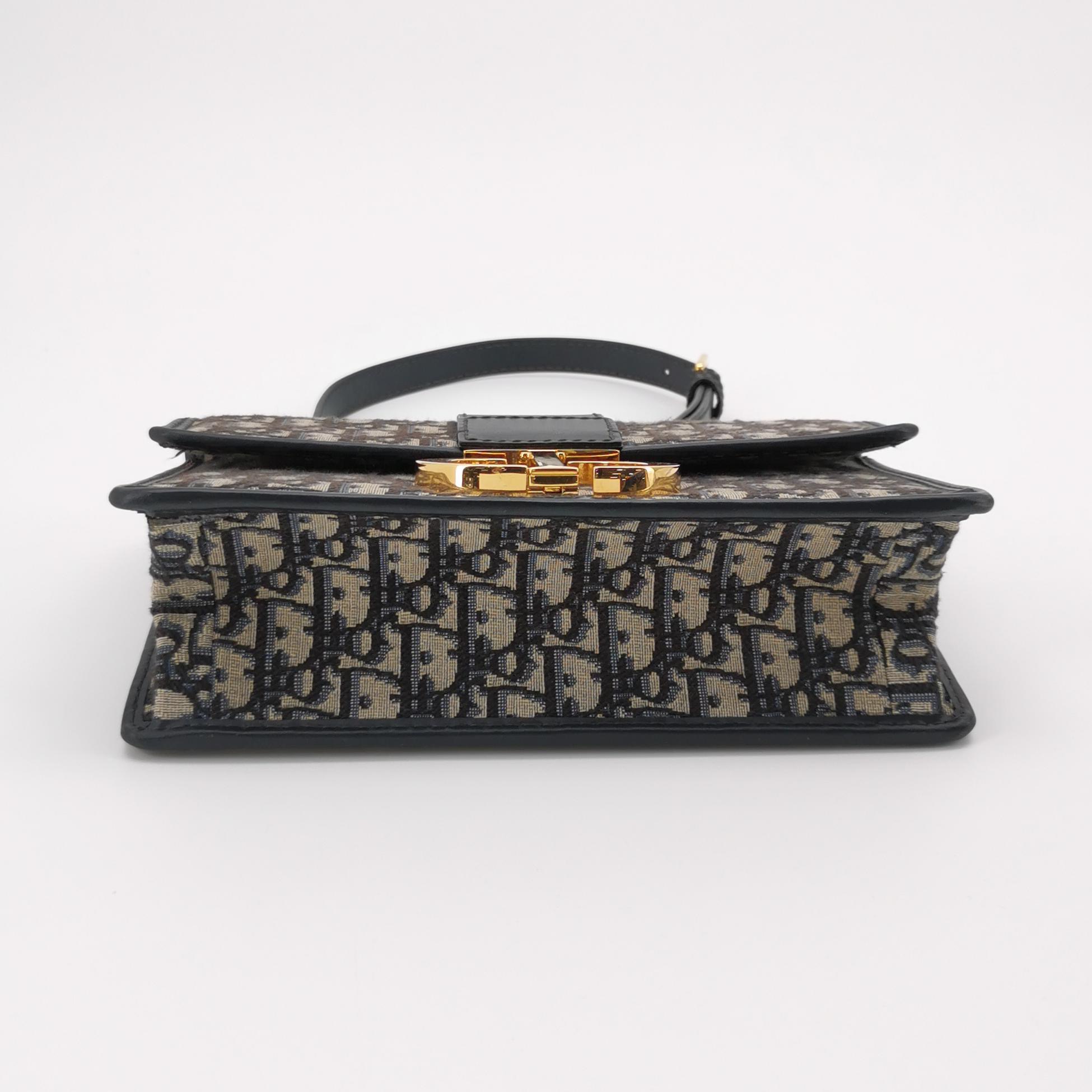 Dior 30 Montaigne Chain Flap Bag Oblique Canvas — photo 6 of 19