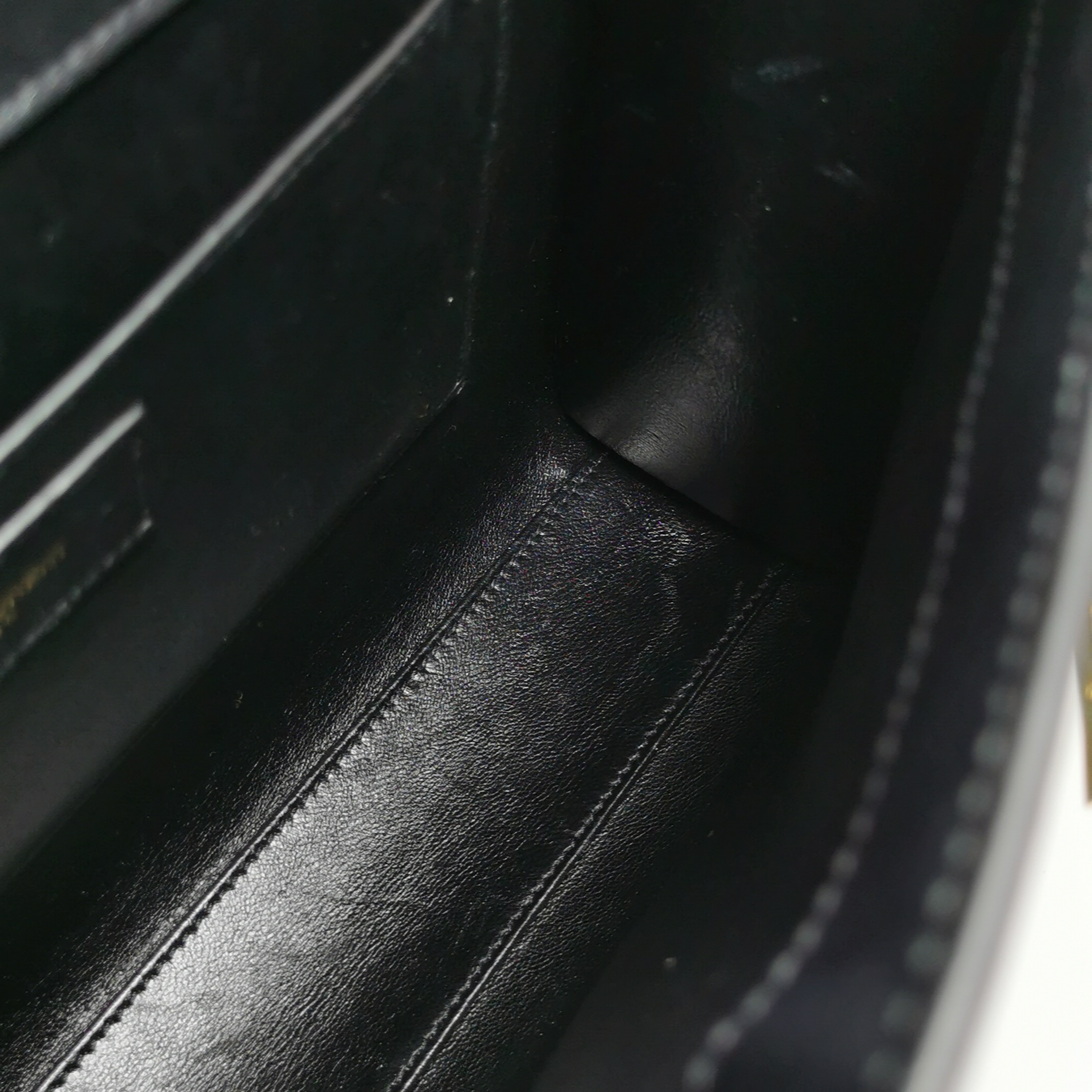 Saint Laurent(YSL) Manhattan Shoulder Bag Leather Medium