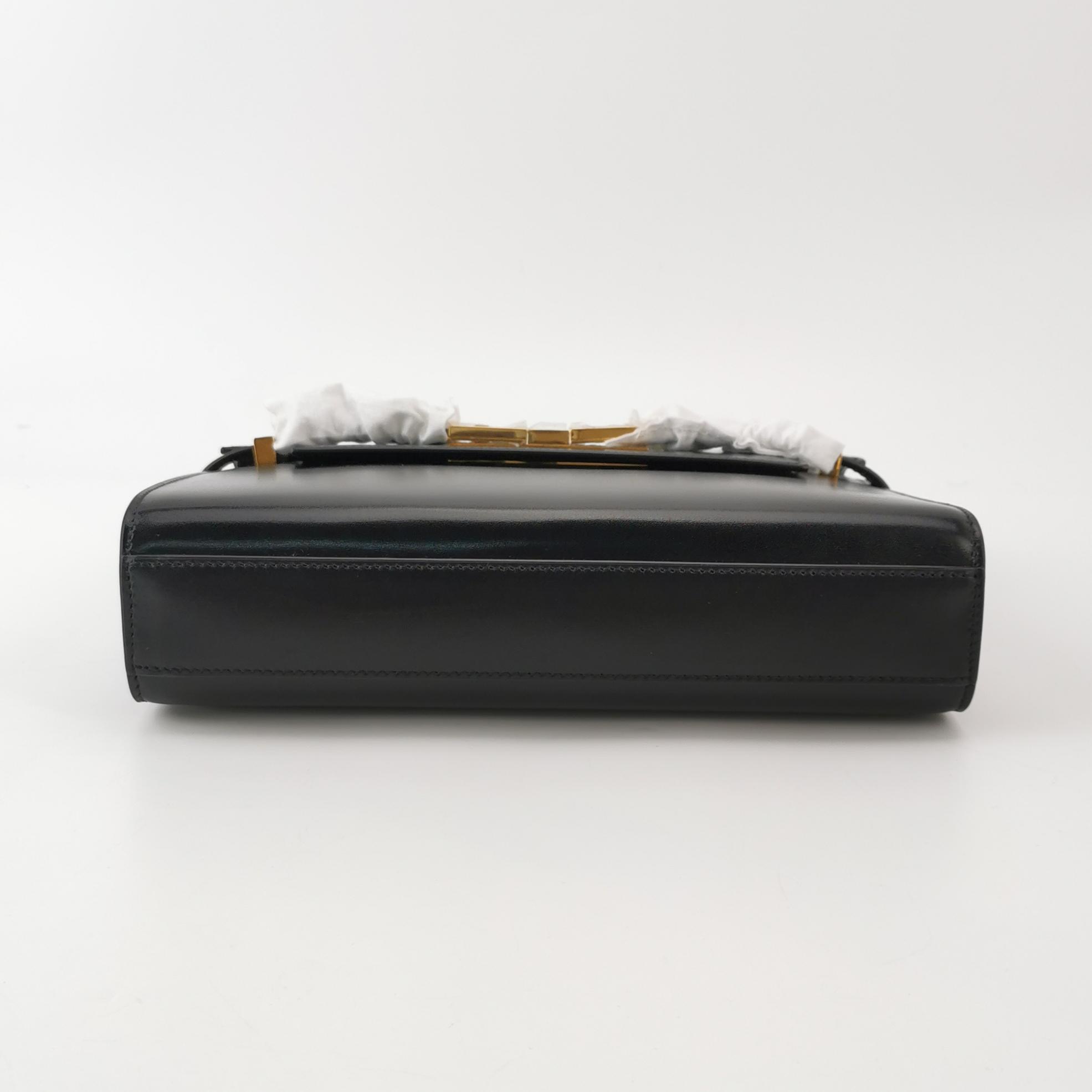 Saint Laurent(YSL) Manhattan Shoulder Bag Leather Small