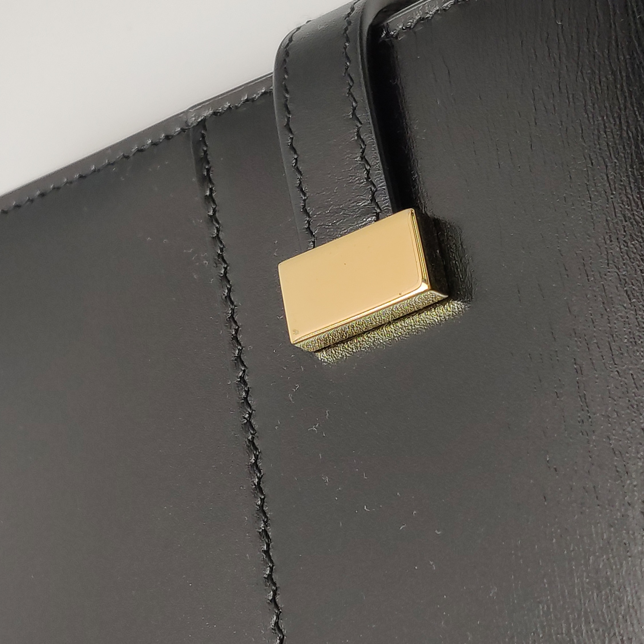 Saint Laurent(YSL) Manhattan Shoulder Bag Leather Small