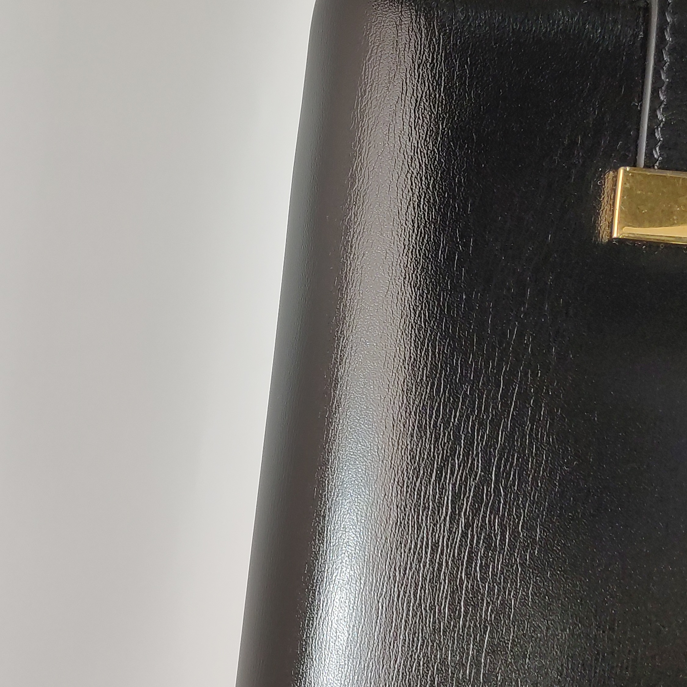 Saint Laurent(YSL) Manhattan Shoulder Bag Leather Small