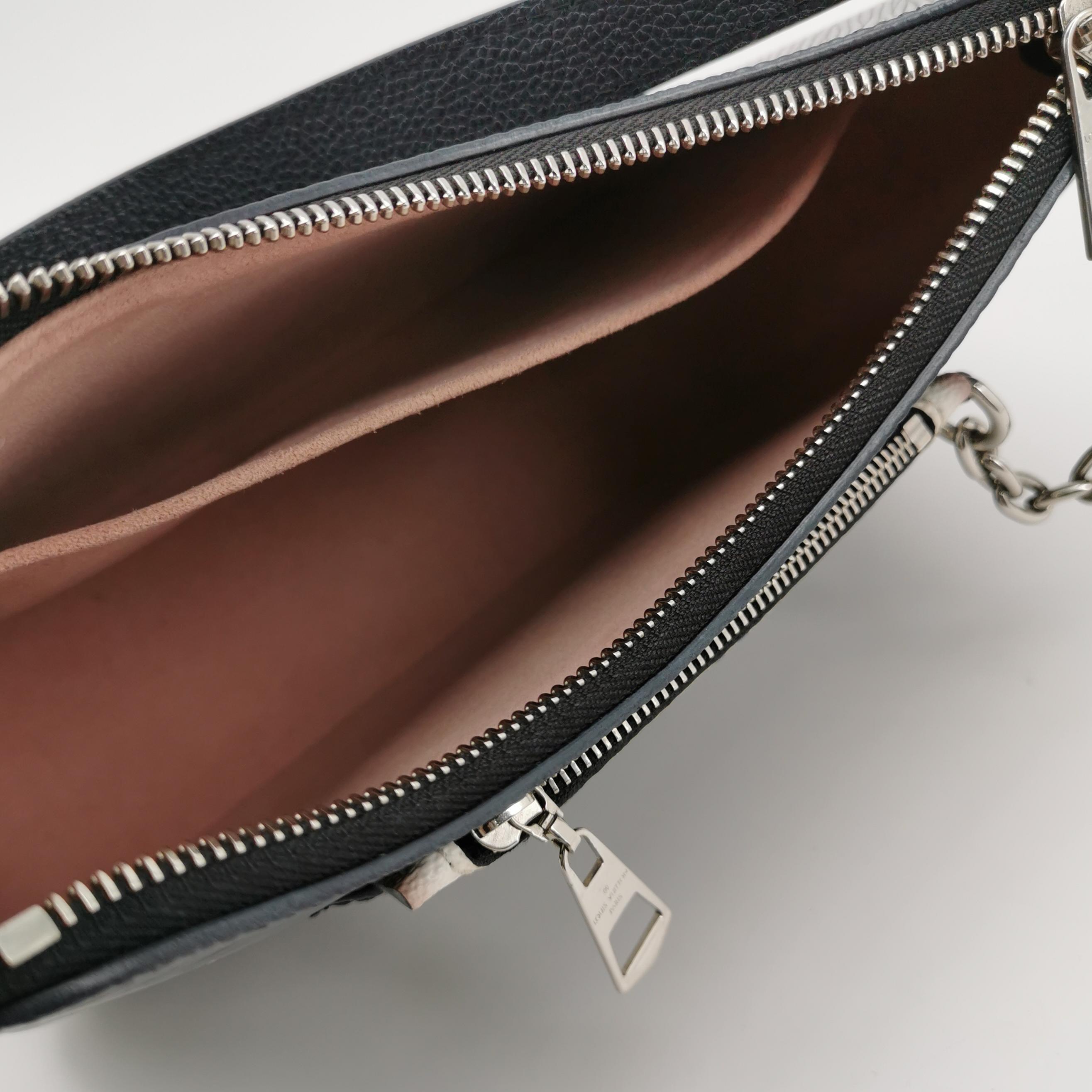 Louis Vuitton(LV) Marelle Handbag Epi Leather — photo 6 of 14