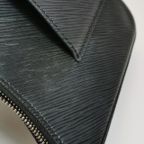 Louis Vuitton(LV) Marelle Handbag Epi Leather — thumbnail 10