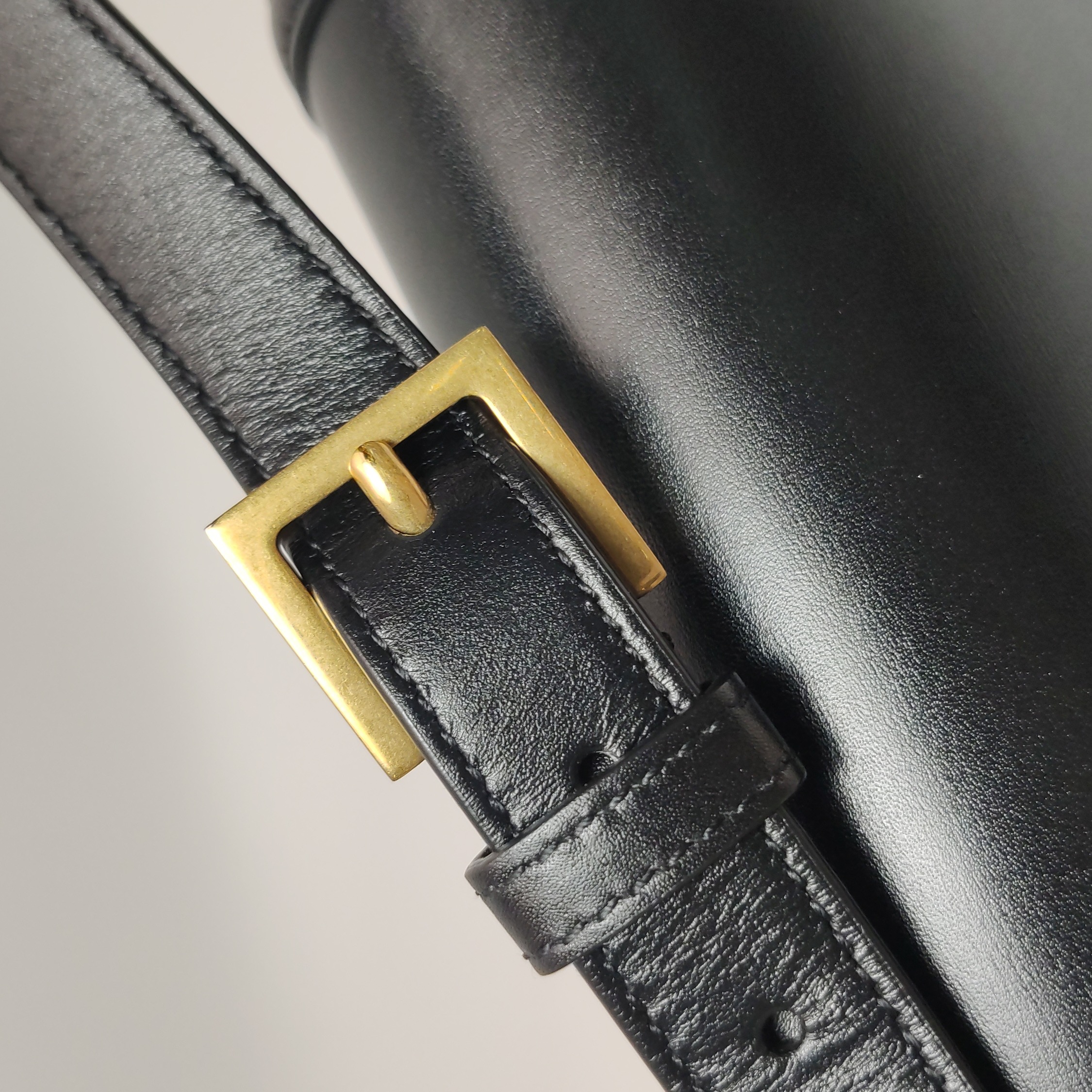 Saint Laurent(YSL) Solferino Bag Patent Medium