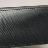 Louis Vuitton(LV) Marelle Handbag Epi Leather — thumbnail 10