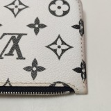 Louis Vuitton(LV) Marelle Handbag Epi Leather — thumbnail 14