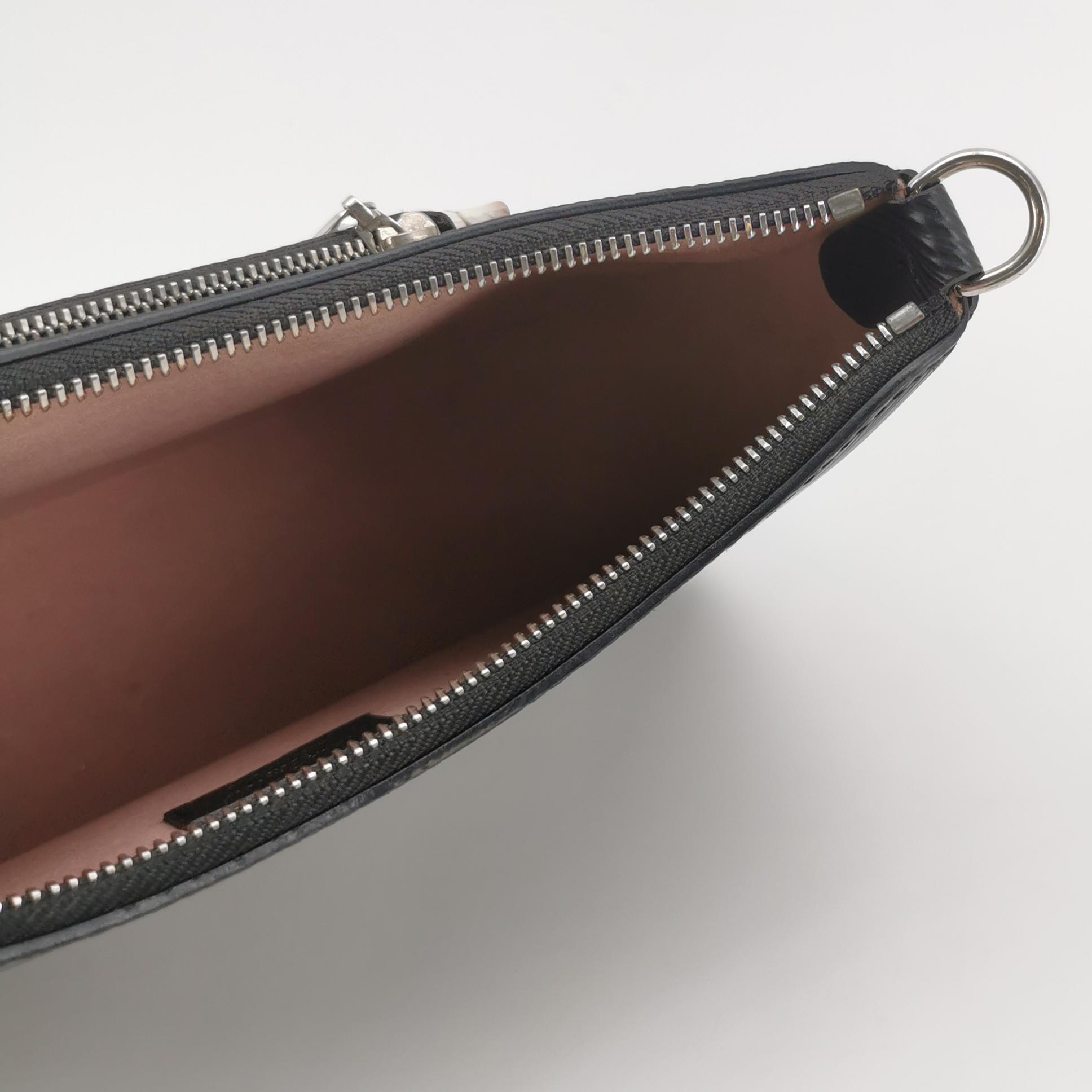 Louis Vuitton(LV) Marelle Handbag Epi Leather — photo 7 of 12
