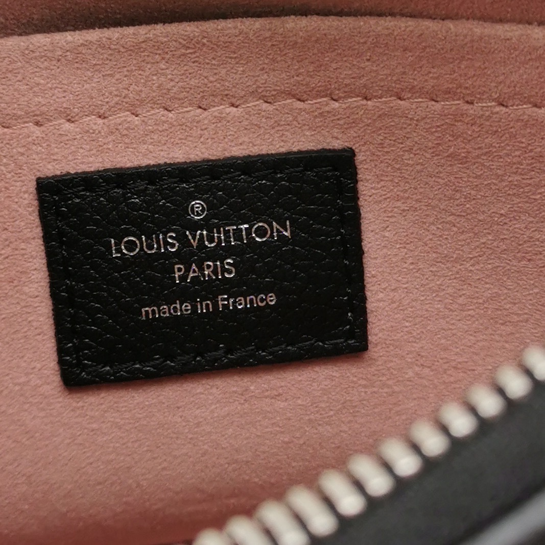 Louis Vuitton(LV) Marelle Handbag Epi Leather — photo 8 of 14