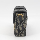 Dior 30 Montaigne Box Bag Oblique Canvas — thumbnail 3