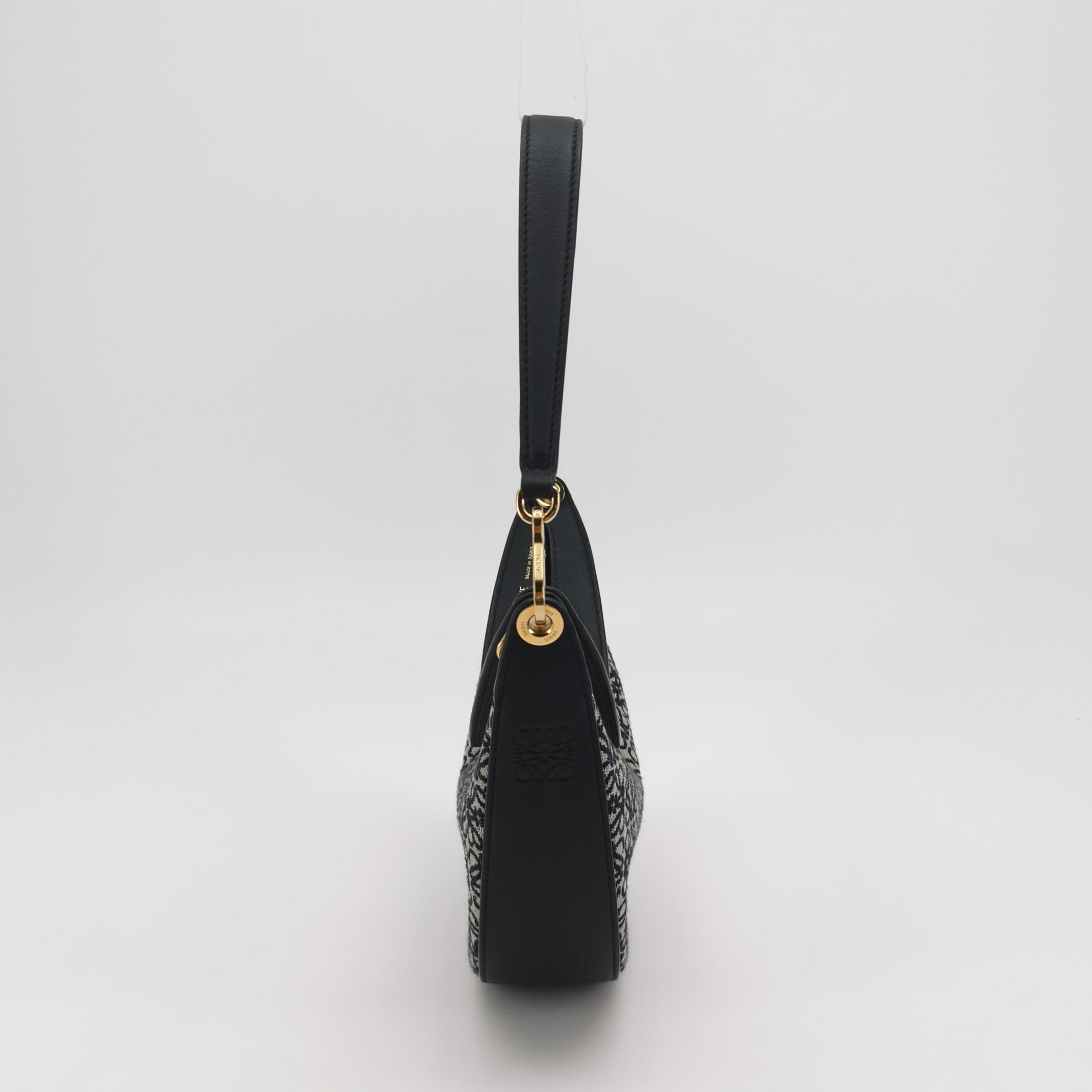 Loewe Luna Hobo Anagram Jacquard — photo 3 of 17