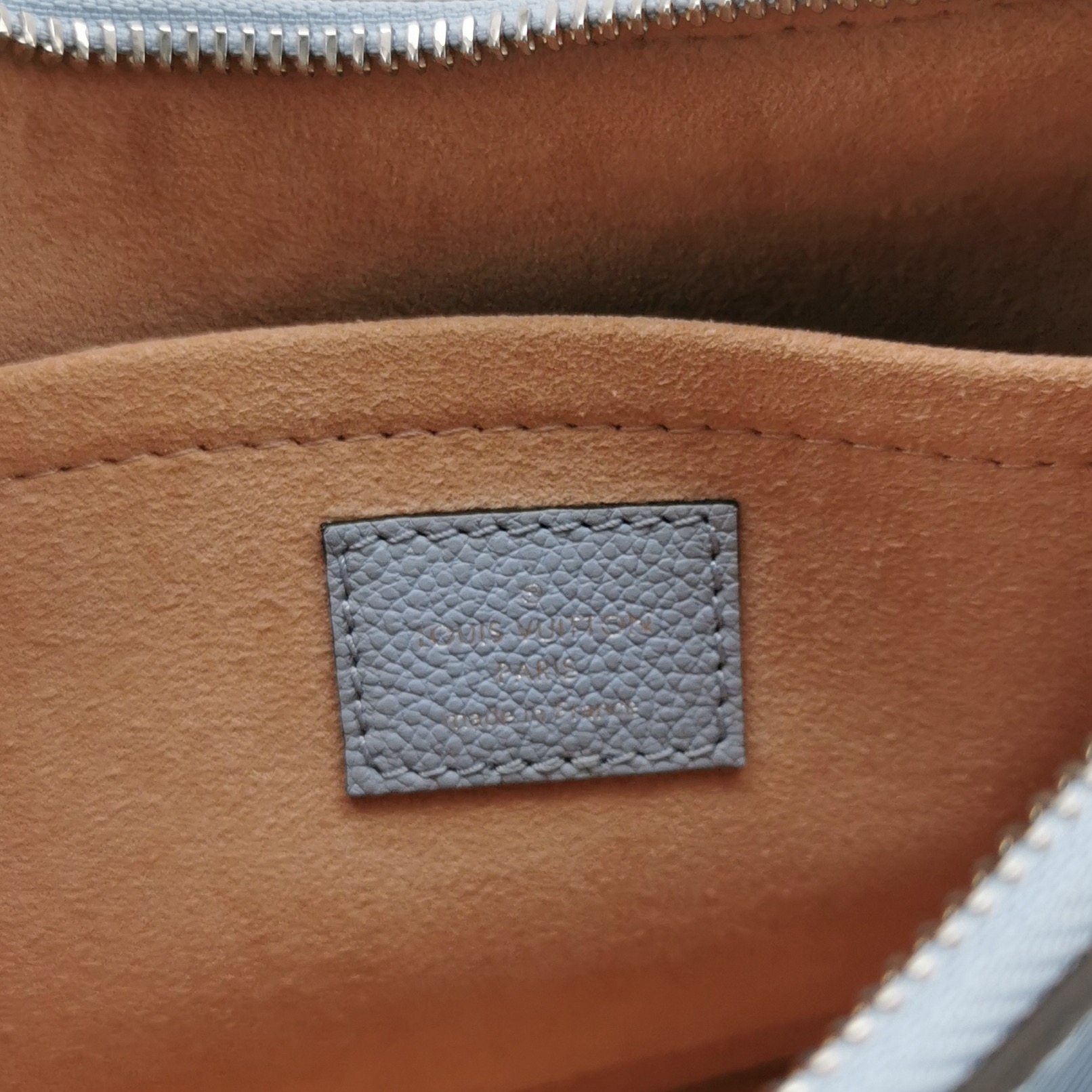 Louis Vuitton(LV) Marelle Handbag Epi Leather — photo 8 of 13