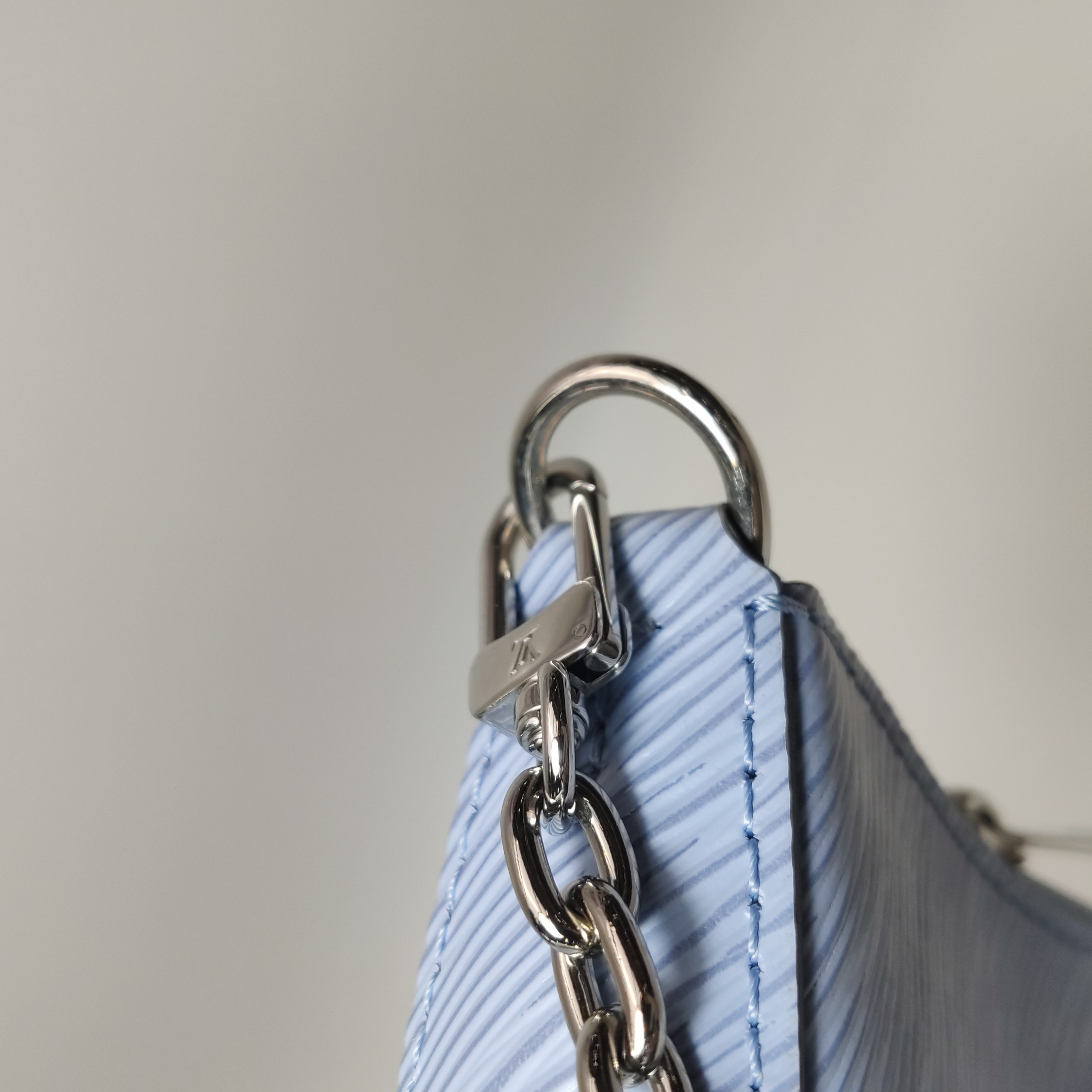 Louis Vuitton(LV) Marelle Handbag Epi Leather — photo 11 of 13