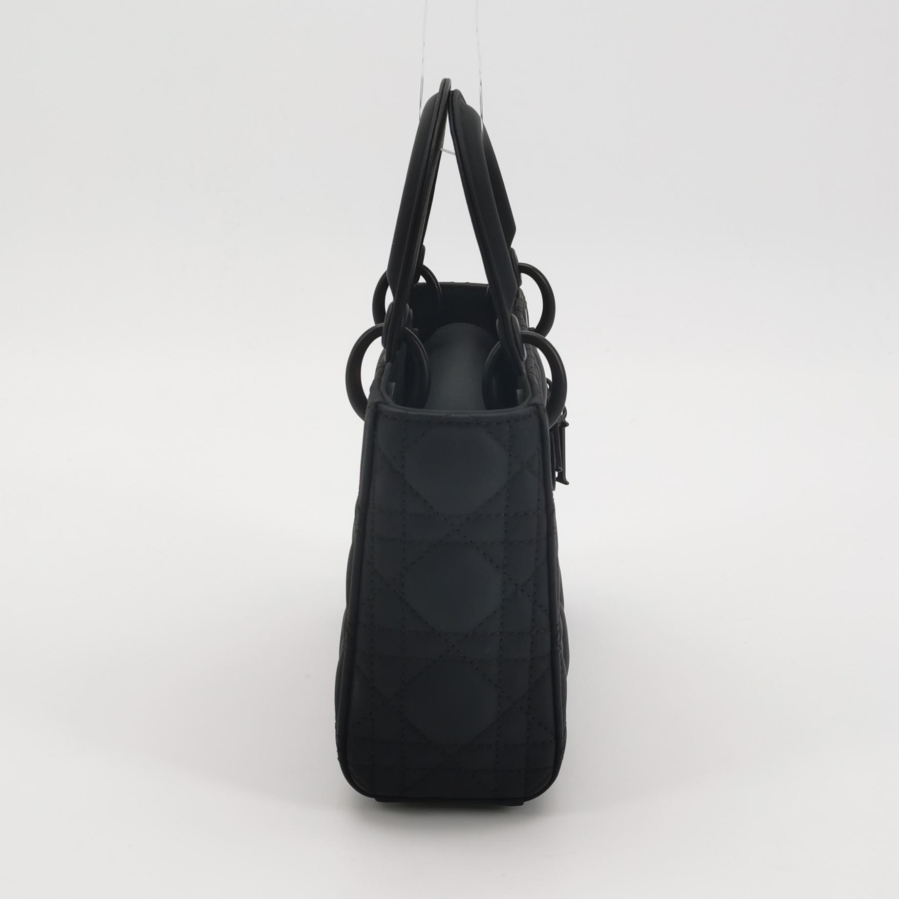 Dior Ultra Matte Lady Dior Chain Bag Cannage Quilt Calfskin Mini — photo 4 of 17