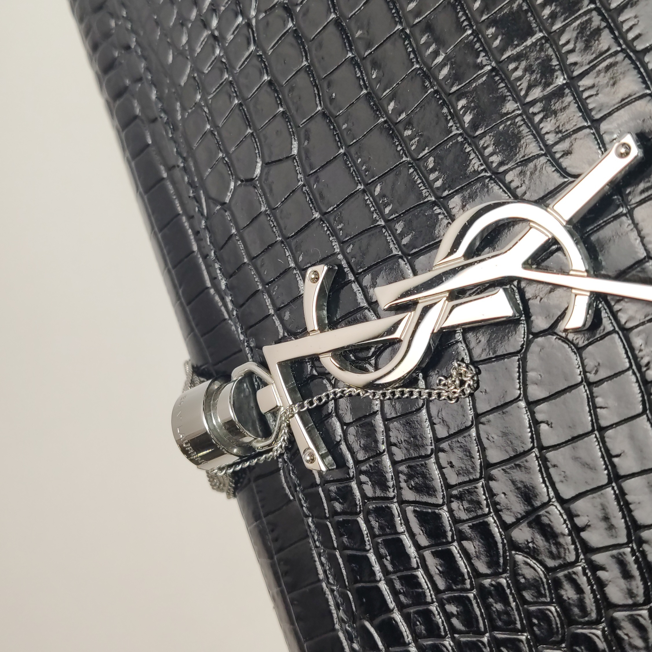 Saint Laurent(YSL) Classic Monogram Tassel Crossbody Bag Crocodile Embossed Leather Medium