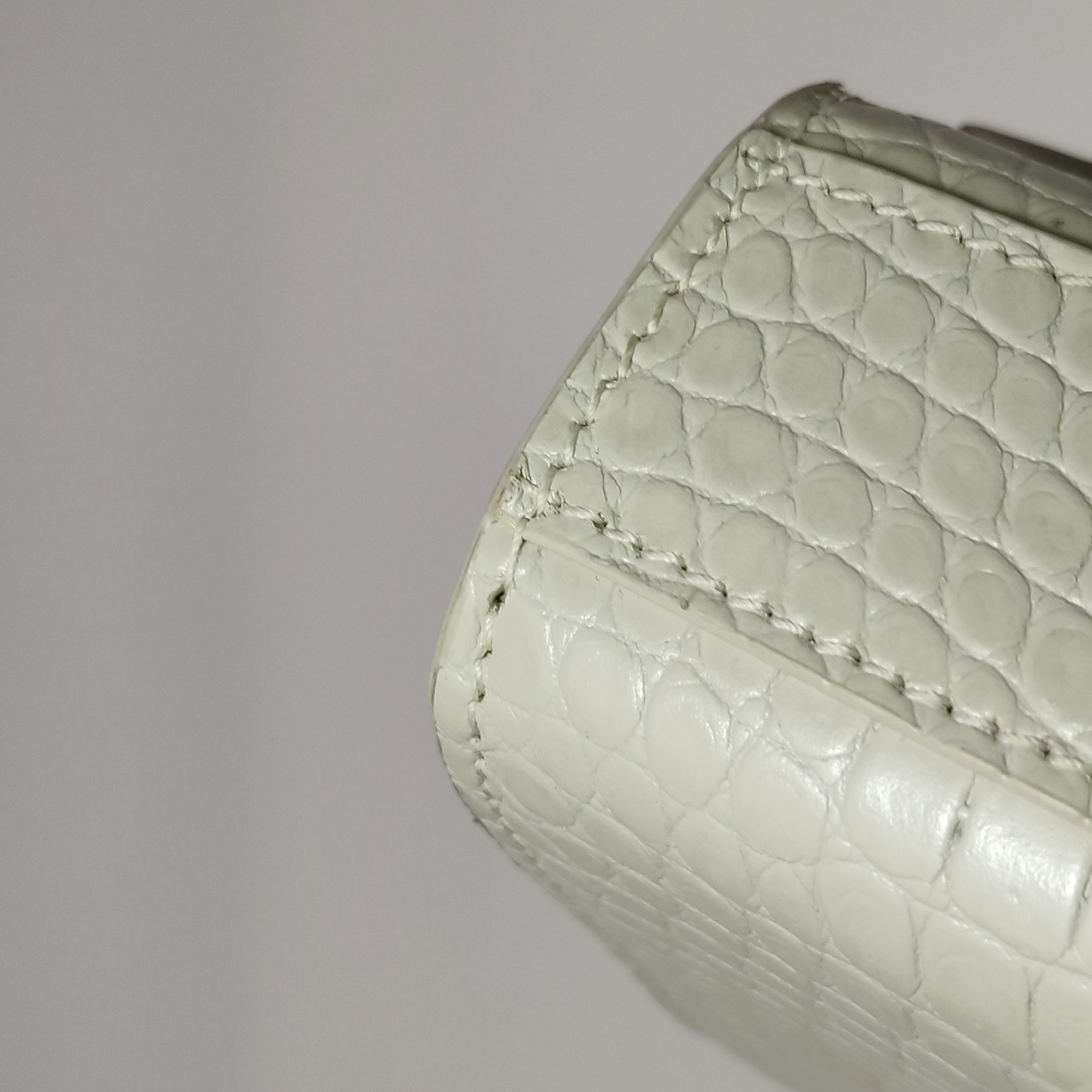 Saint Laurent(YSL) Classic Monogram Tassel Crossbody Bag Crocodile Embossed Leather Small — photo 15 of 15