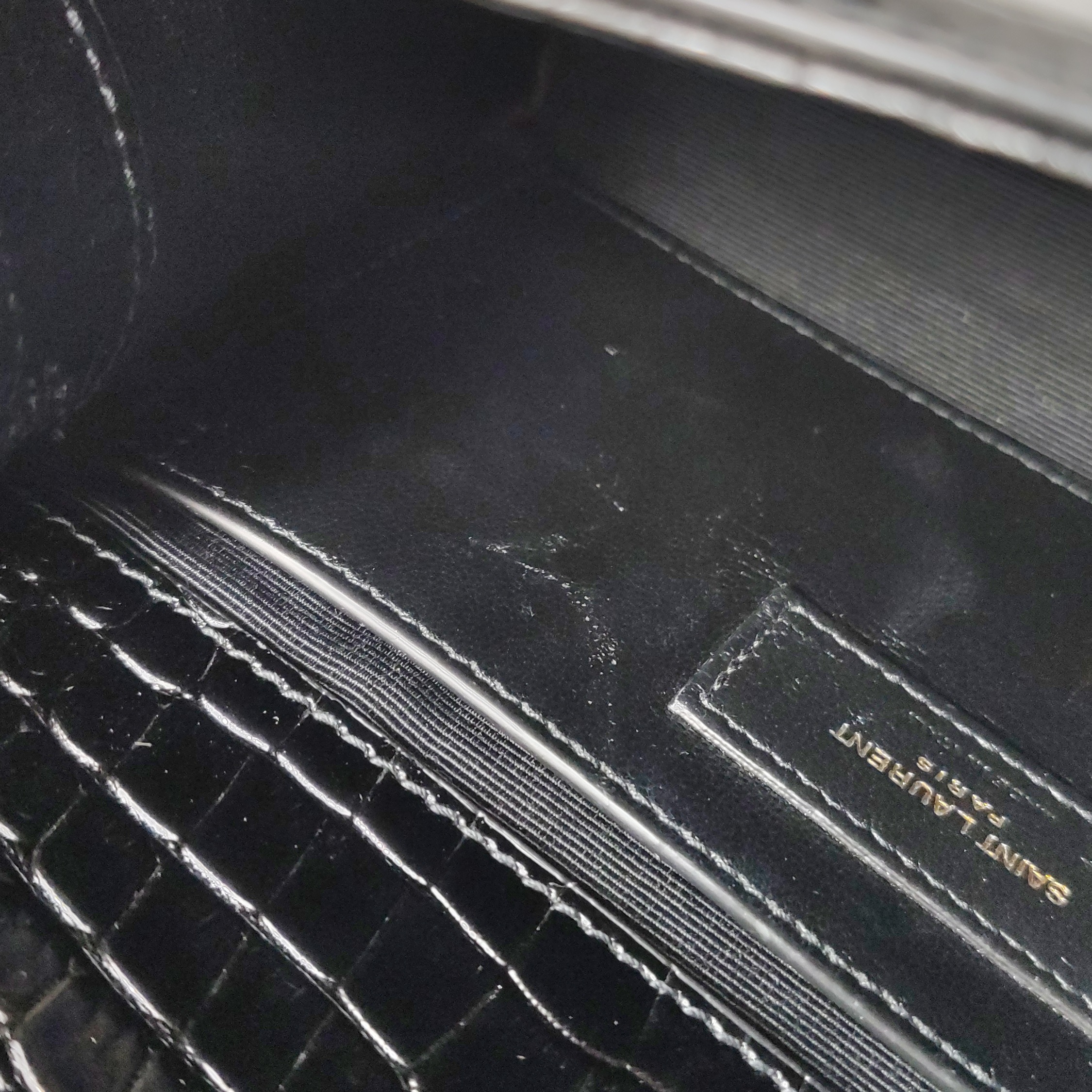 Saint Laurent(YSL) Classic Monogram Tassel Crossbody Bag Crocodile Embossed Leather Small — photo 8 of 13