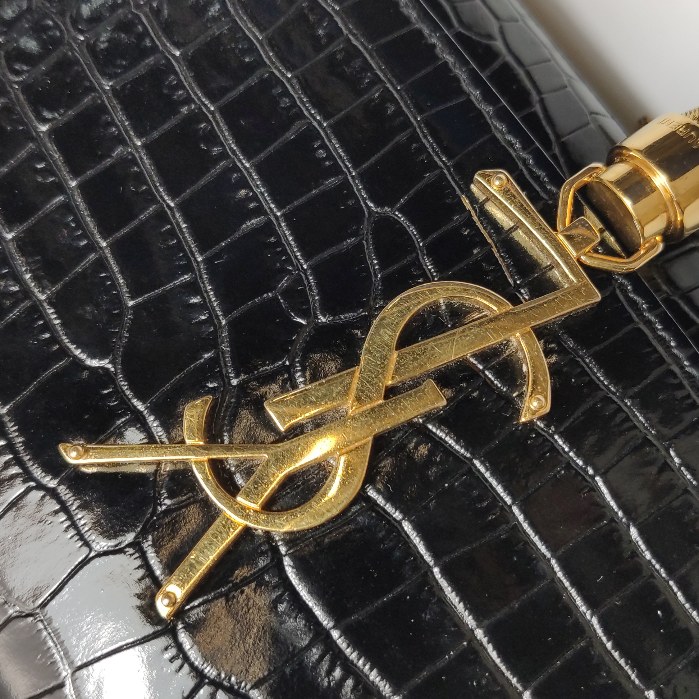 Saint Laurent(YSL) Classic Monogram Tassel Crossbody Bag Crocodile Embossed Leather Small — photo 12 of 13
