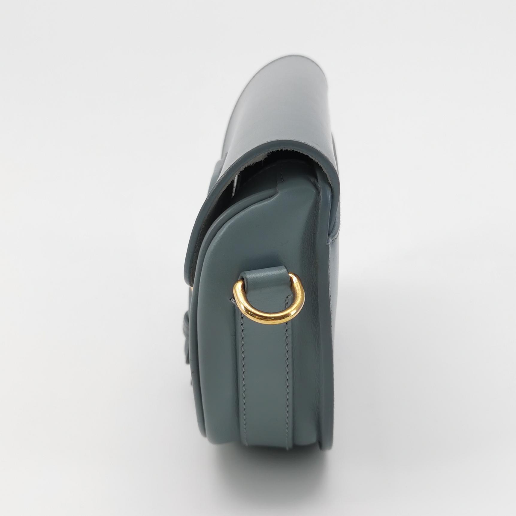 Dior Bobby Flap Bag Leather Small — photo 3 of 19
