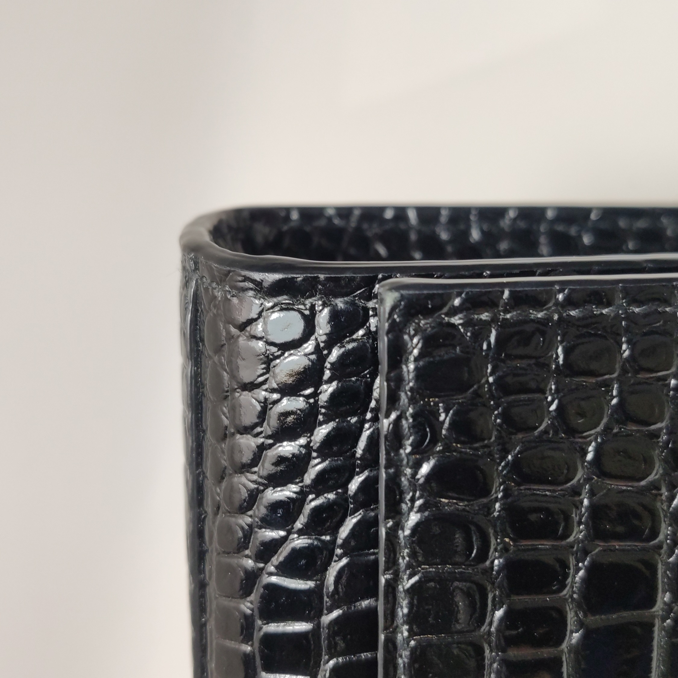 Saint Laurent(YSL) Classic Monogram Tassel Crossbody Bag Crocodile Embossed Leather Small — photo 13 of 13