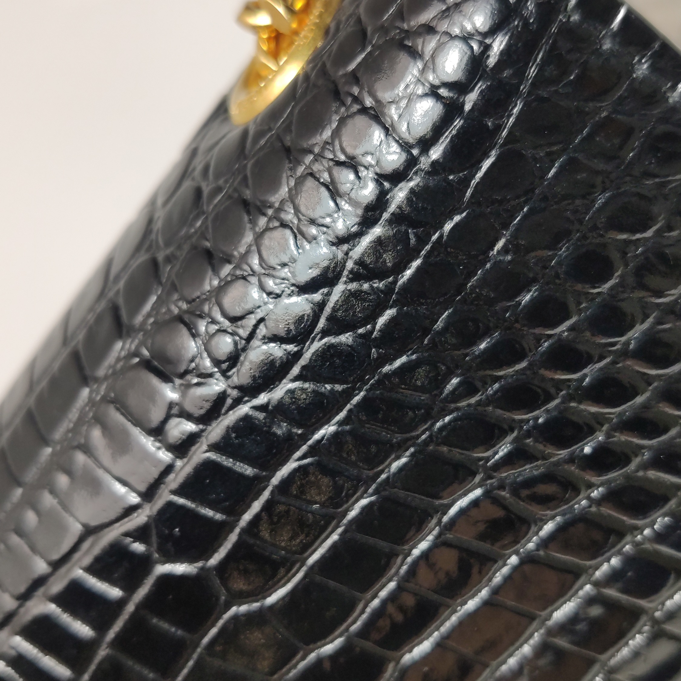 Saint Laurent(YSL) Classic Monogram Tassel Crossbody Bag Crocodile Embossed Leather Small — photo 10 of 13