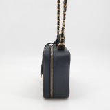 Chanel Filigree Vanity Case Quilted Caviar Medium — thumbnail 4