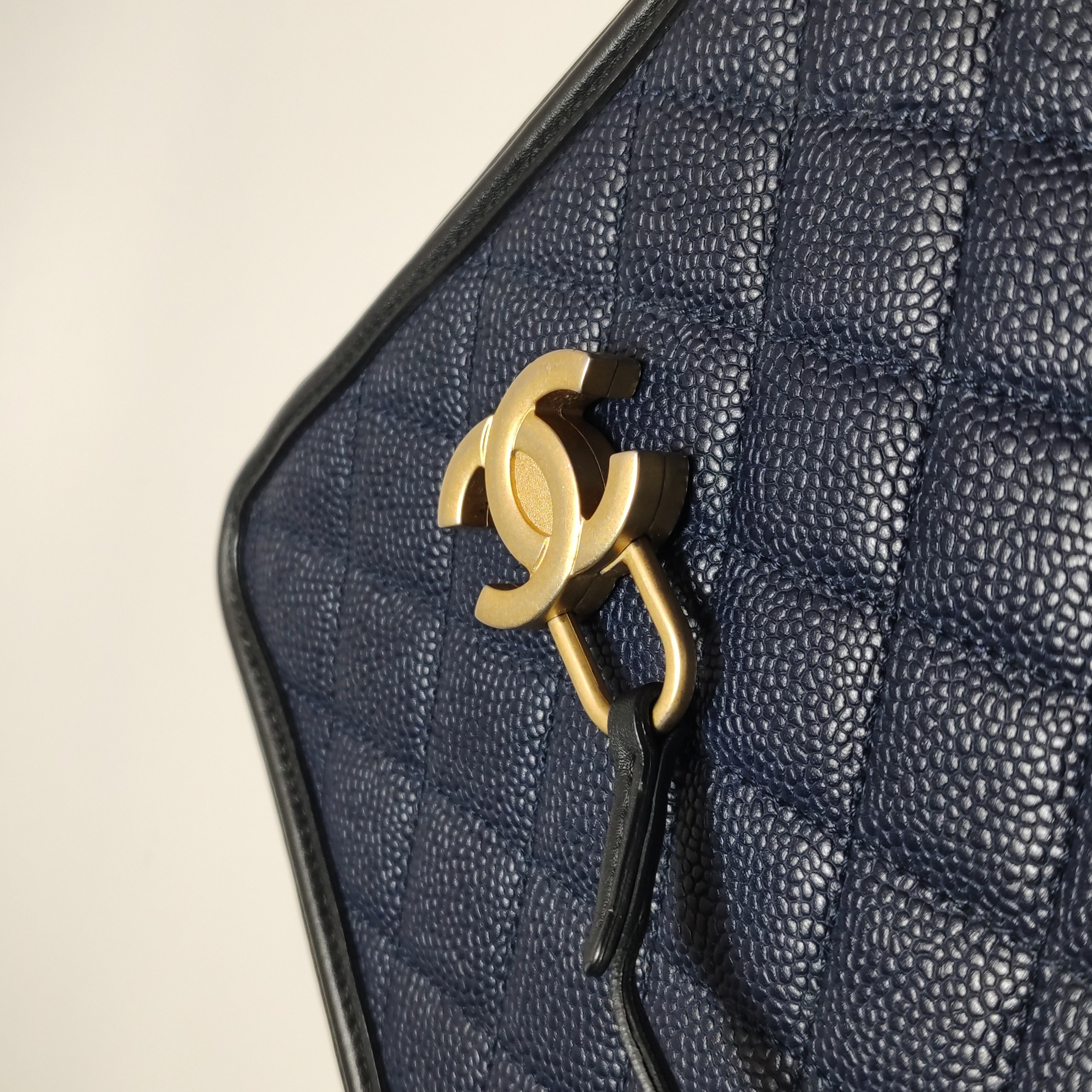 Chanel Filigree Vanity Case Quilted Caviar Medium