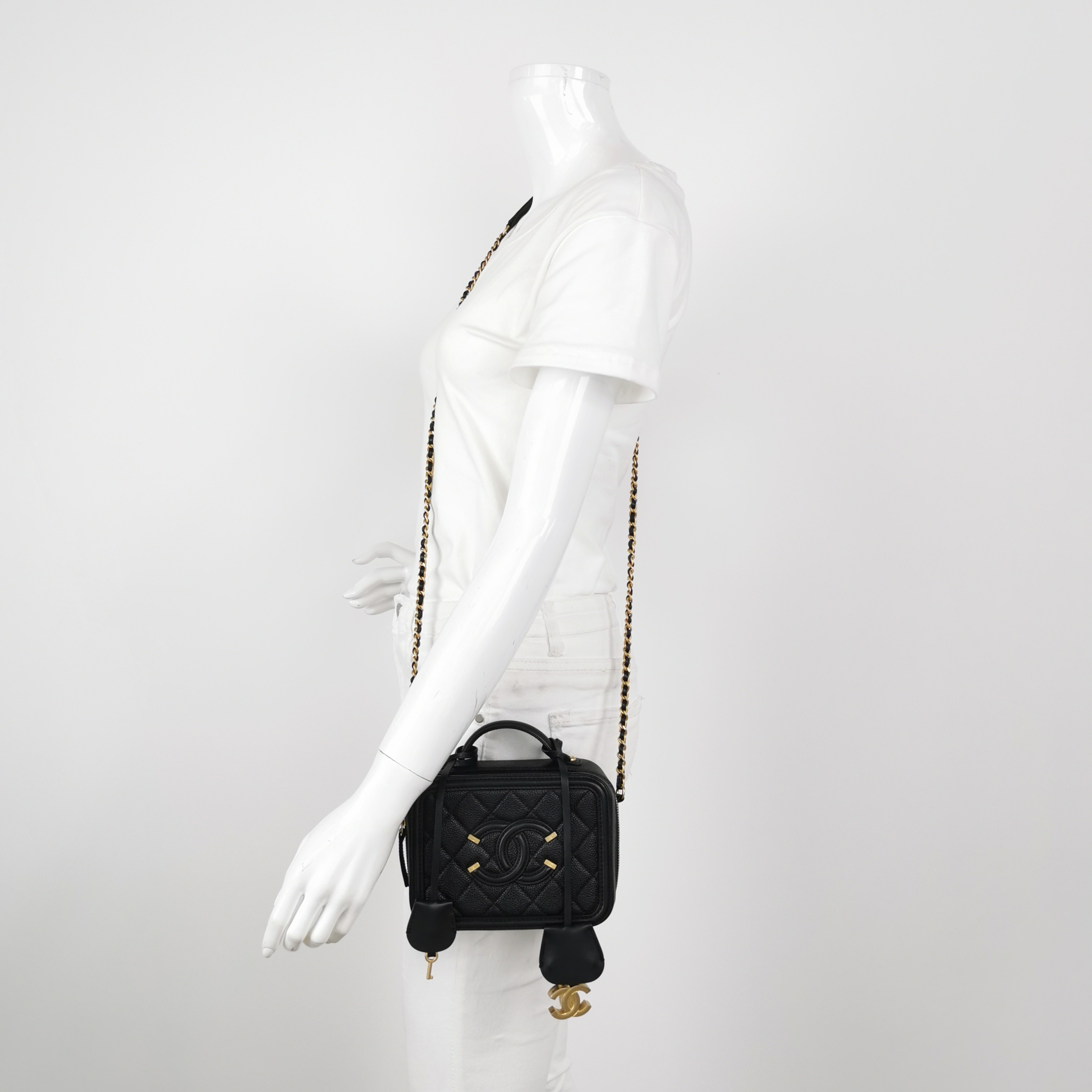 Chanel Filigree Vanity Case Quilted Caviar Small — alternate view