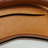 Louis Vuitton(LV) Marelle Handbag Epi Leather — thumbnail 12