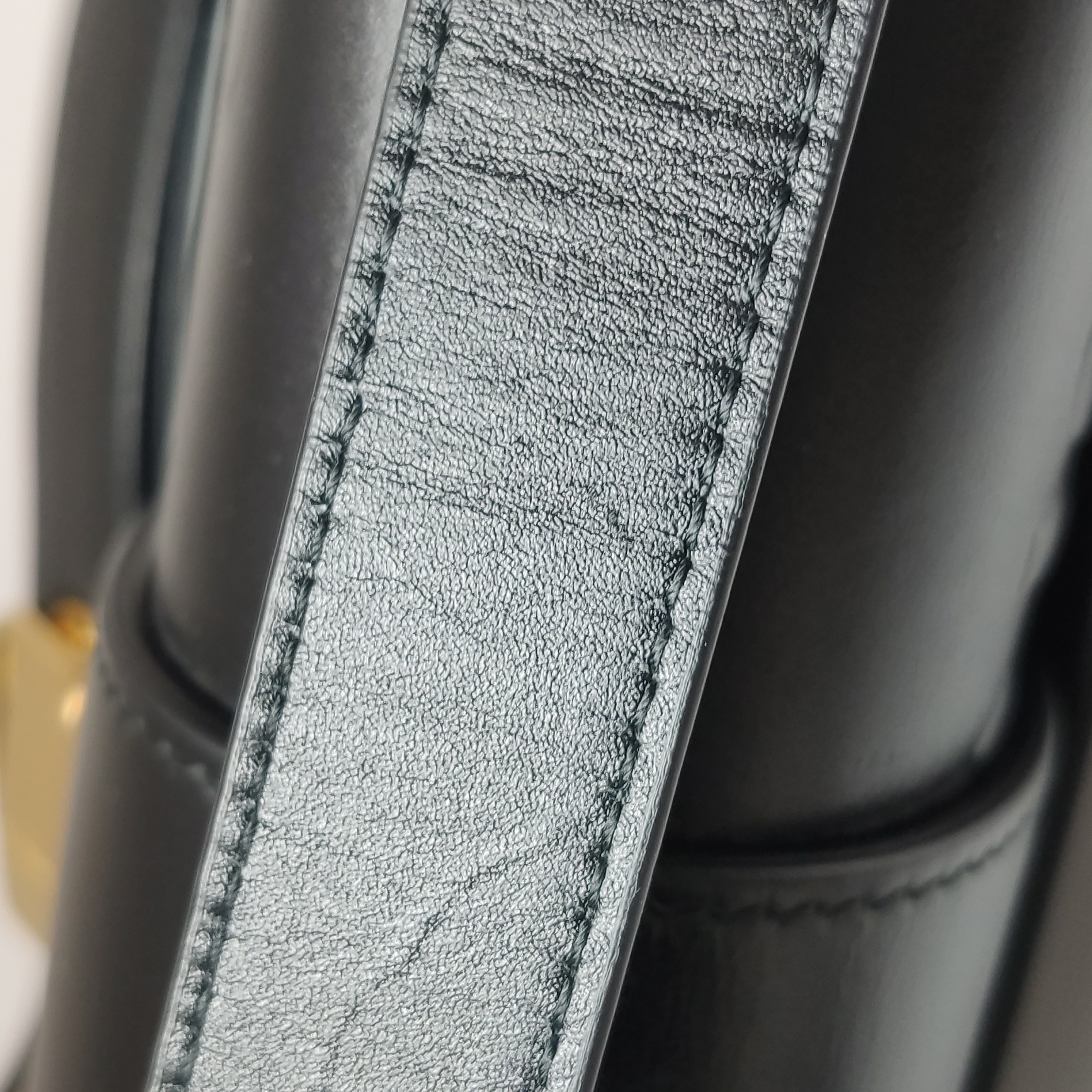 Dior 30 Montaigne Flap Bag Leather — photo 14 of 16