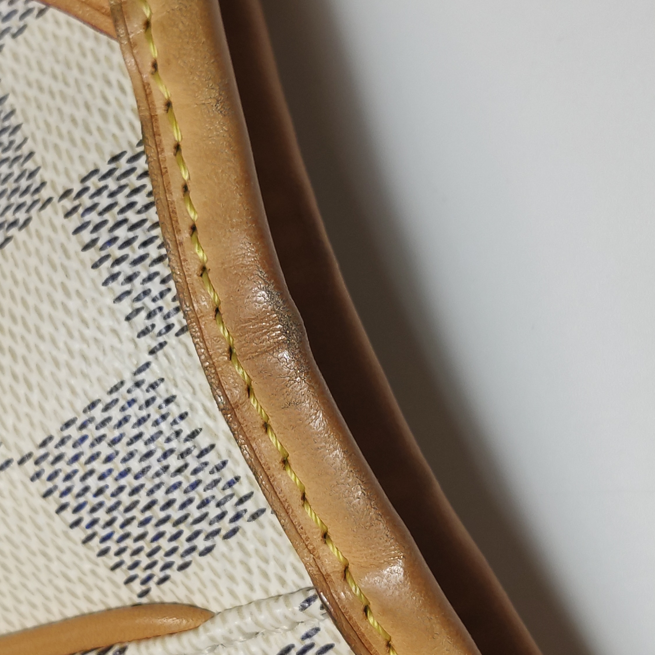 Louis Vuitton(LV) Galliera Handbag Damier PM — photo 14 of 19