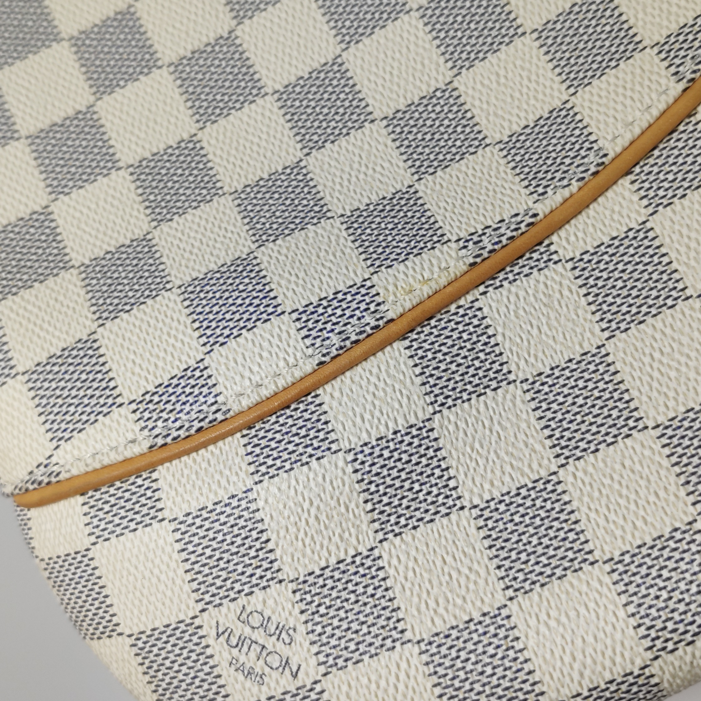 Louis Vuitton(LV) Galliera Handbag Damier PM — photo 17 of 19