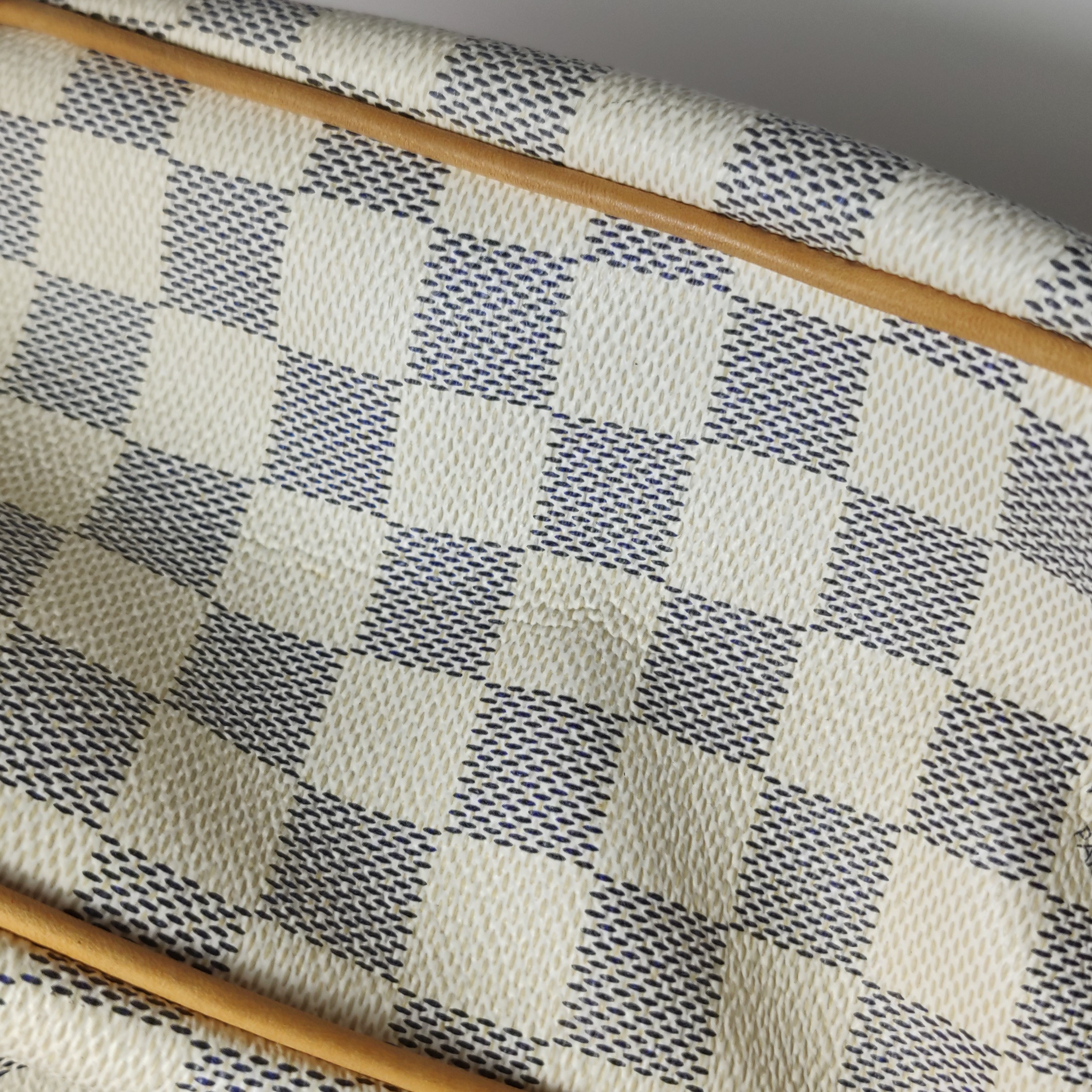 Louis Vuitton(LV) Galliera Handbag Damier PM — photo 18 of 19
