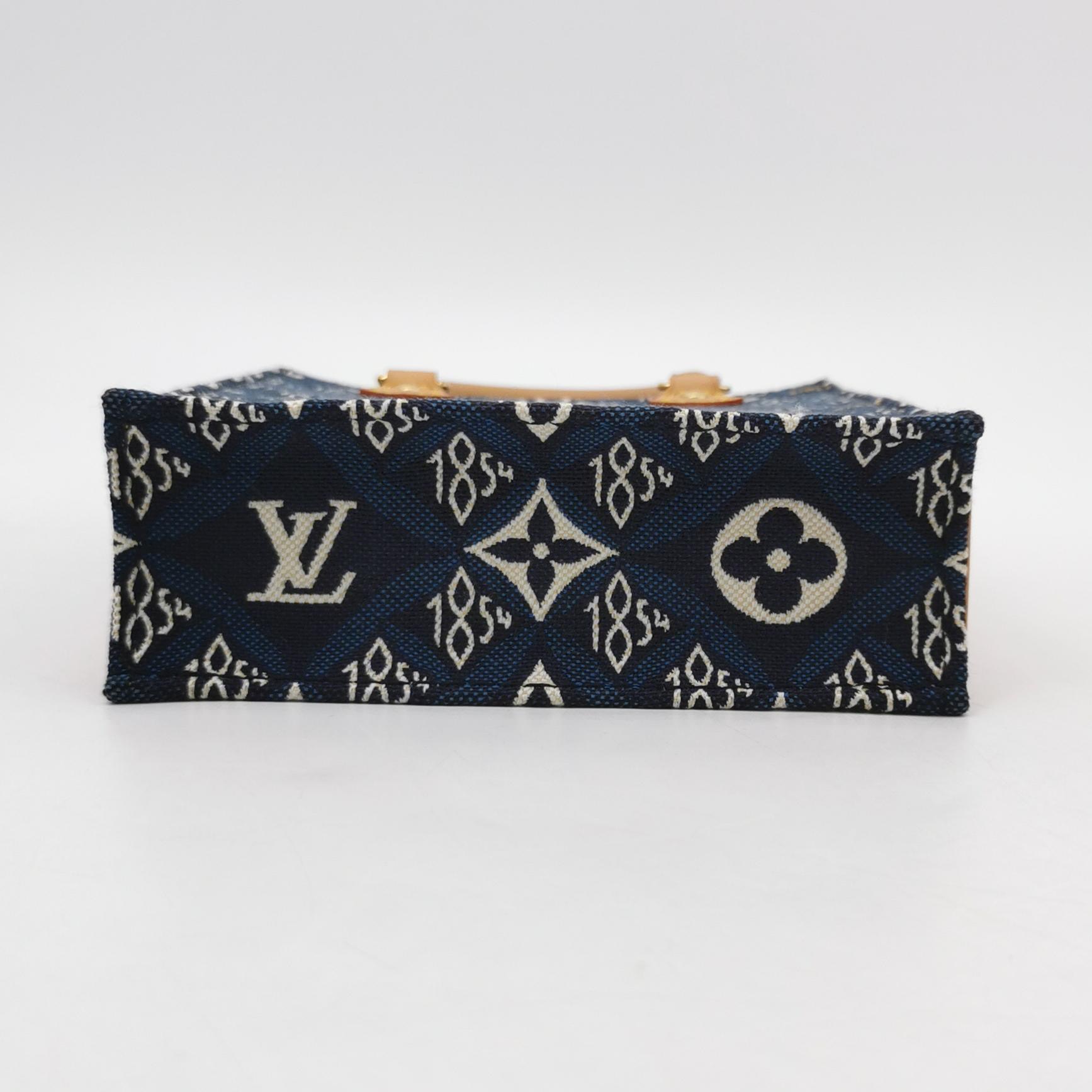 Louis Vuitton(LV) Petit Sac Plat Bag Limited Edition Since 1854 Monogram Jacquard — photo 6 of 20