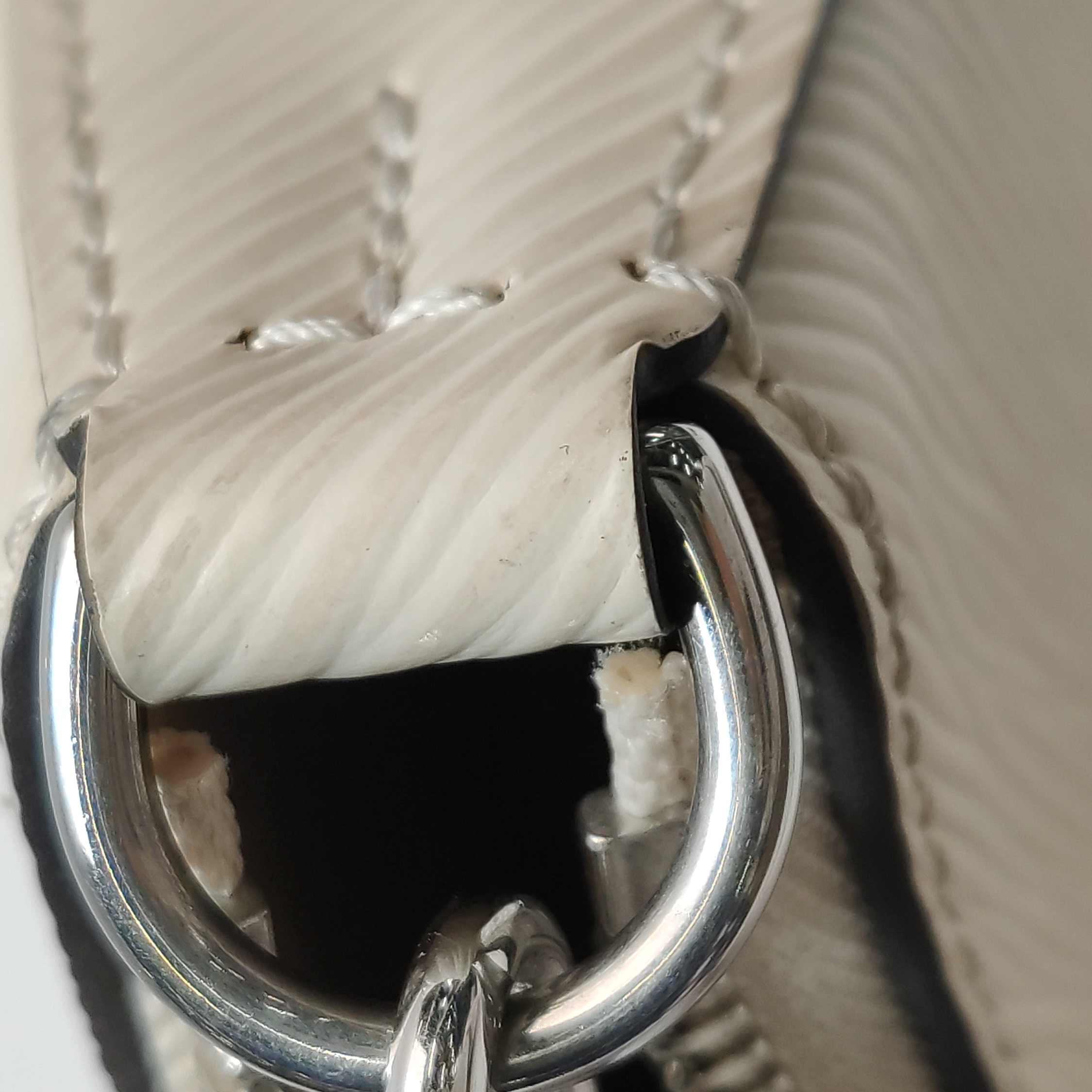 Louis Vuitton(LV) Marellini Handbag Epi Leather — photo 13 of 13