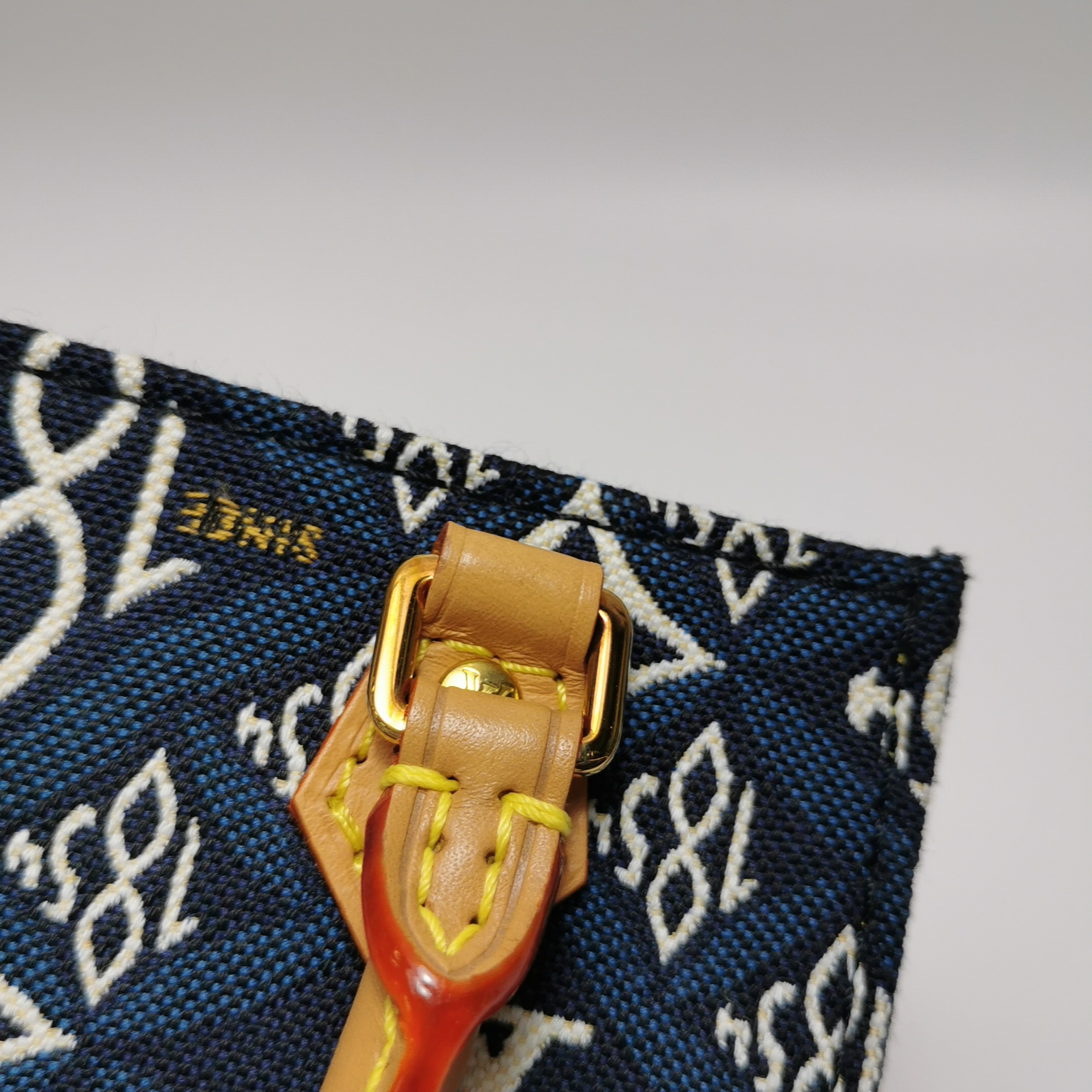 Louis Vuitton(LV) Petit Sac Plat Bag Limited Edition Since 1854 Monogram Jacquard — photo 11 of 20