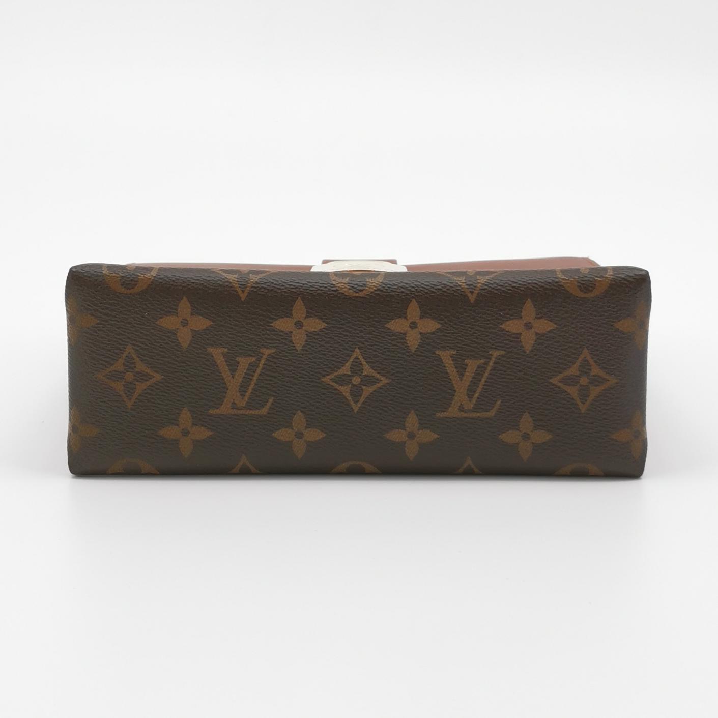 Louis Vuitton(LV) Locky Handbag Monogram Canvas with Leather BB — photo 6 of 15