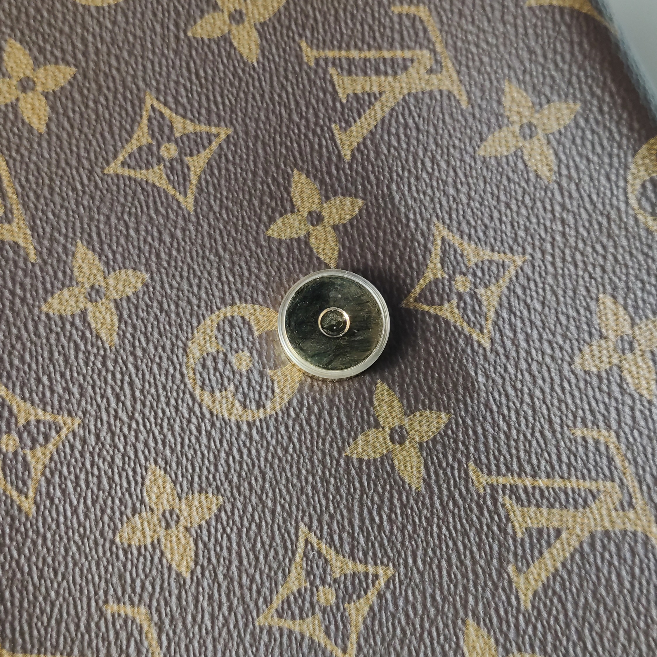 Louis Vuitton(LV) Locky Handbag Monogram Canvas with Leather BB — photo 11 of 15