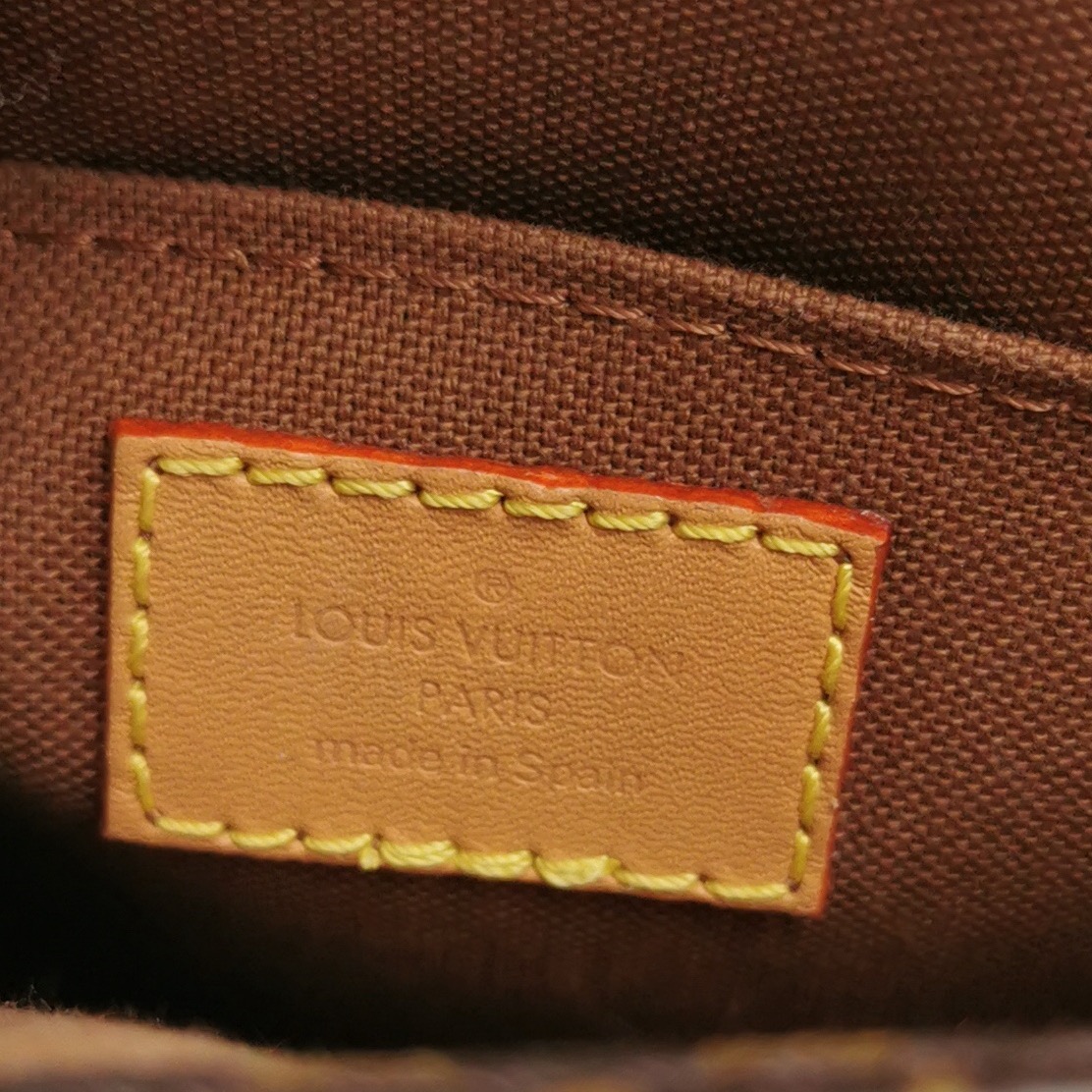 Louis Vuitton(LV) Petit Sac Plat Bag Monogram Canvas — photo 9 of 20
