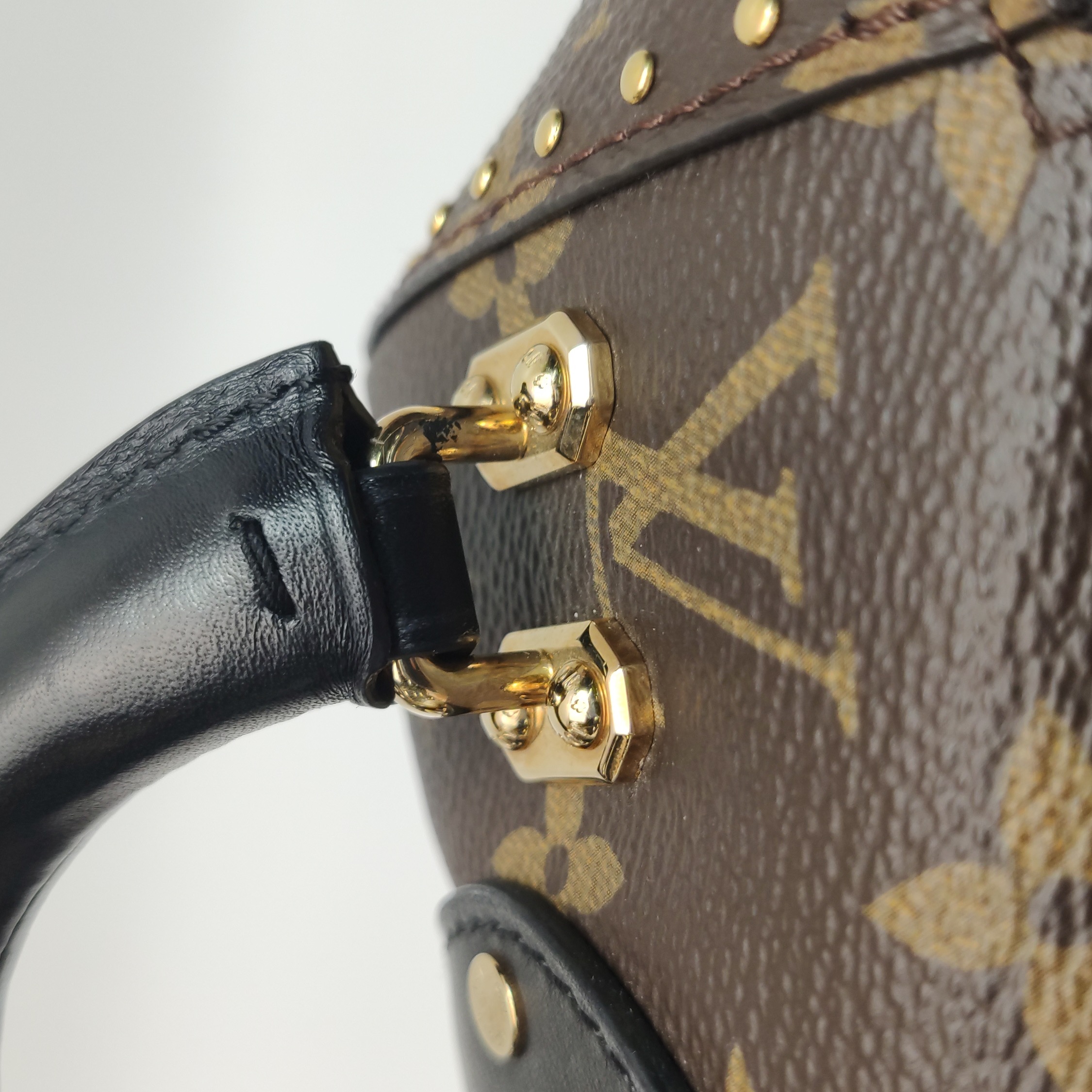 Louis Vuitton(LV) Camera Box Handbag Studded Reverse Monogram Canvas — photo 13 of 14