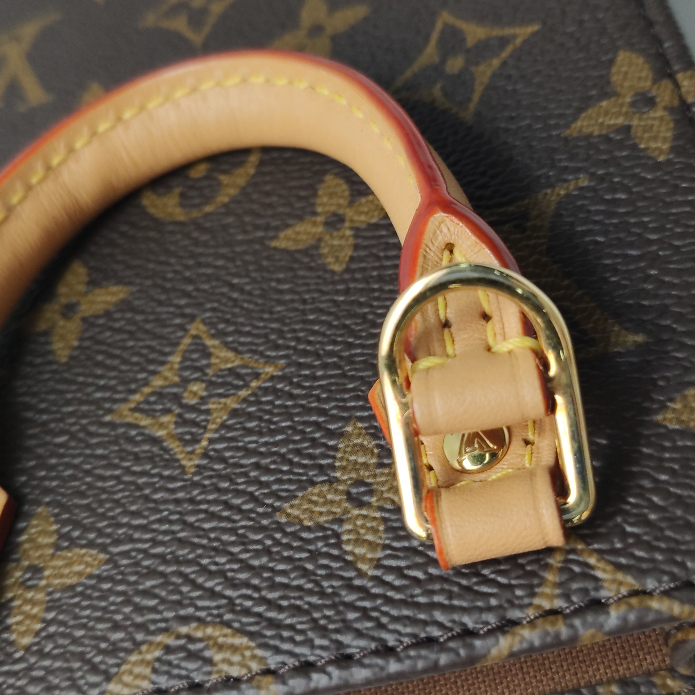 Louis Vuitton(LV) Petit Sac Plat Bag Monogram Canvas — photo 12 of 18