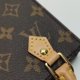 Louis Vuitton(LV) Petit Sac Plat Bag Monogram Canvas — thumbnail 15